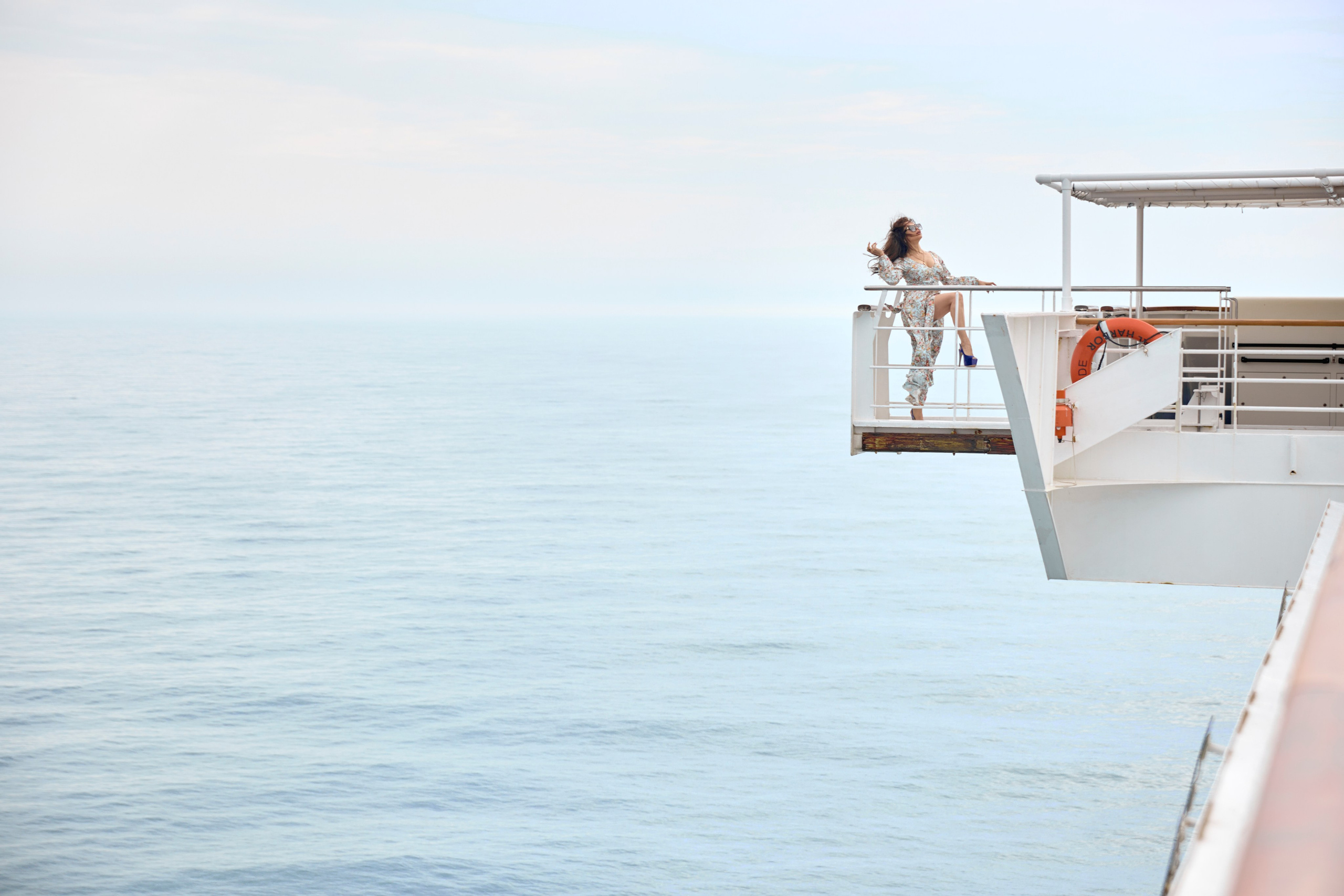 Фотосессии на судне. Фото департамент круизного лайнера Астория Гранде
