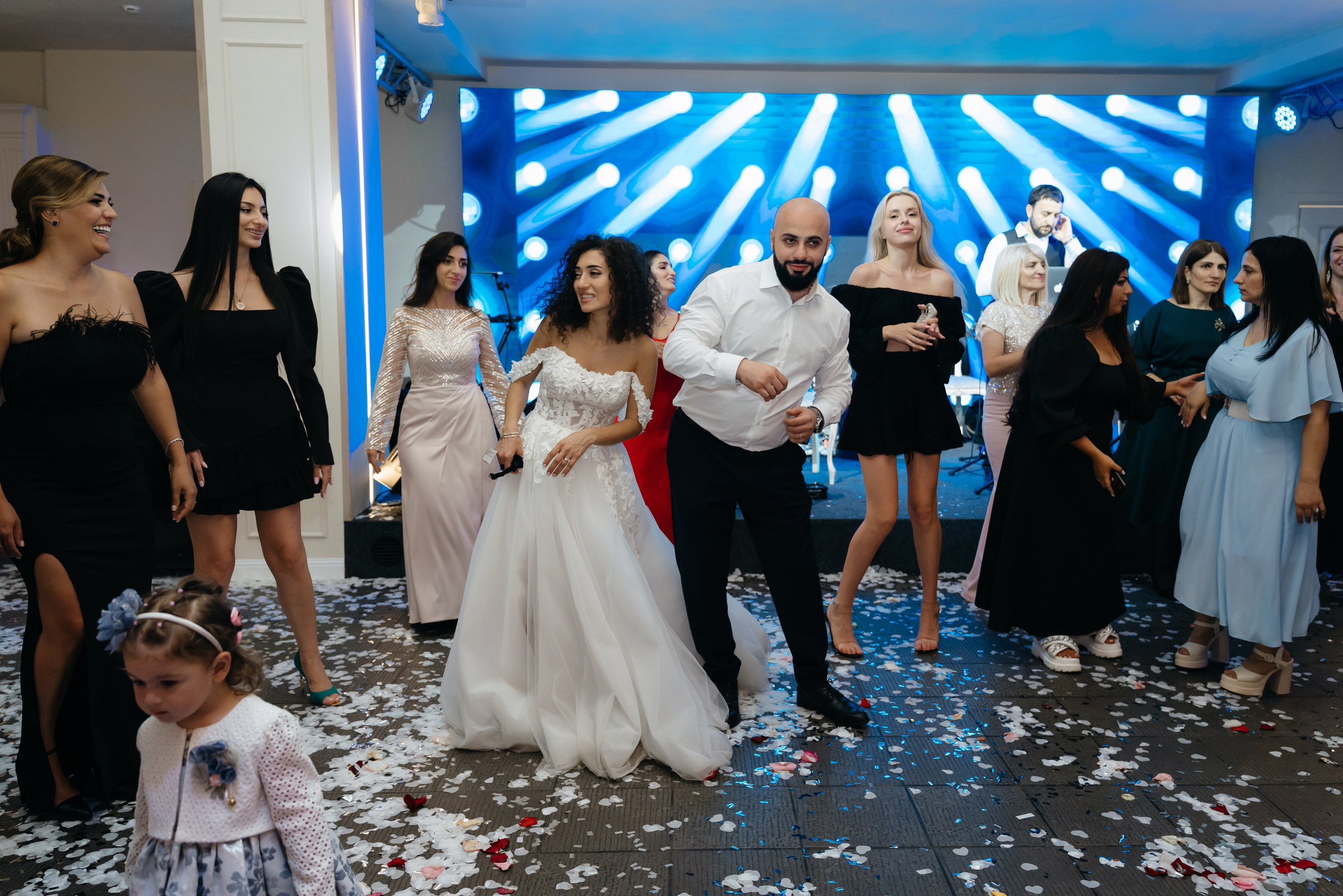 Грайр и Вартик. Свадебный фотограф Красноярск Вязьминова Мария