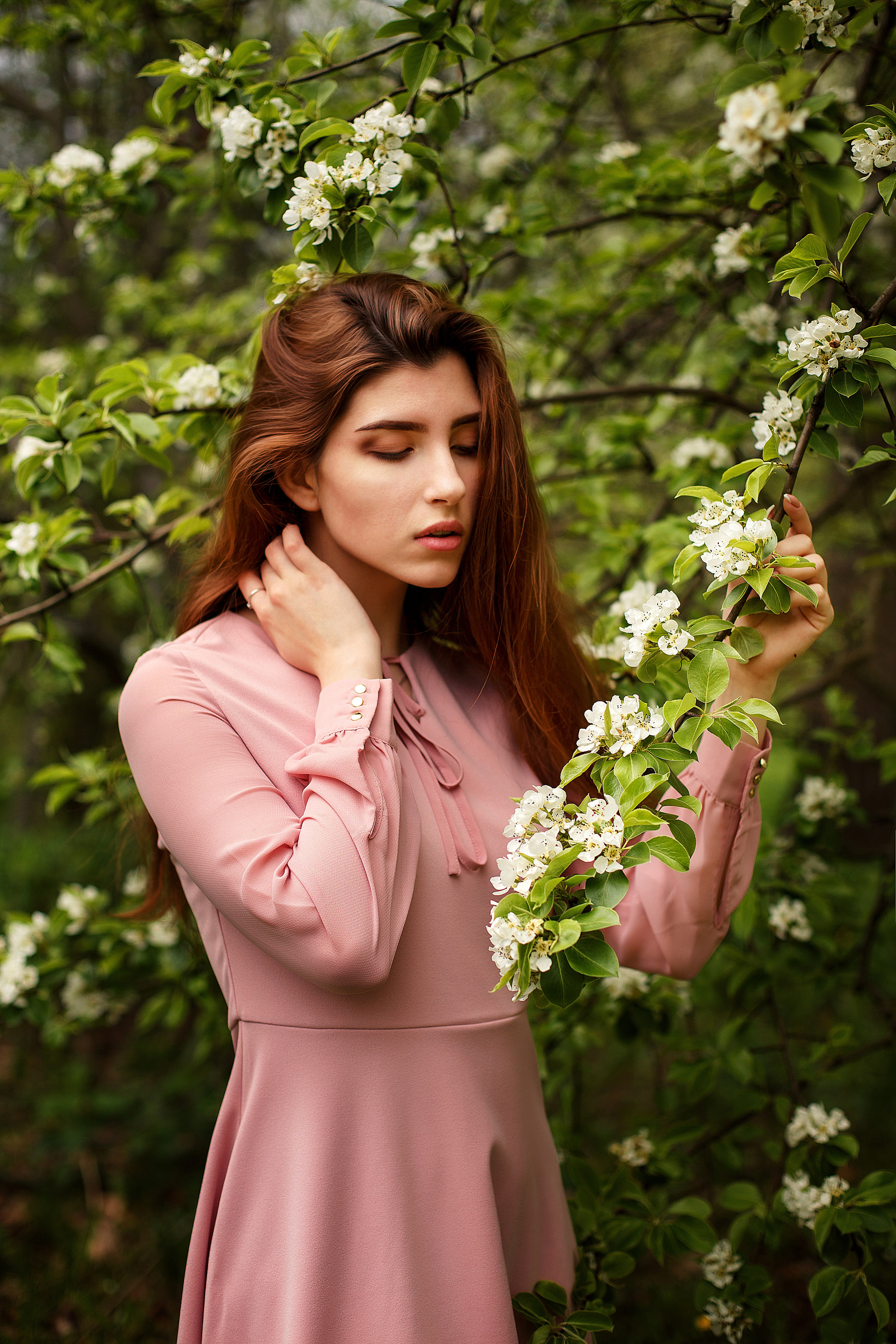 Цветение садов. Деловая и Бизнес съемка в  Москве Инесса Грушко