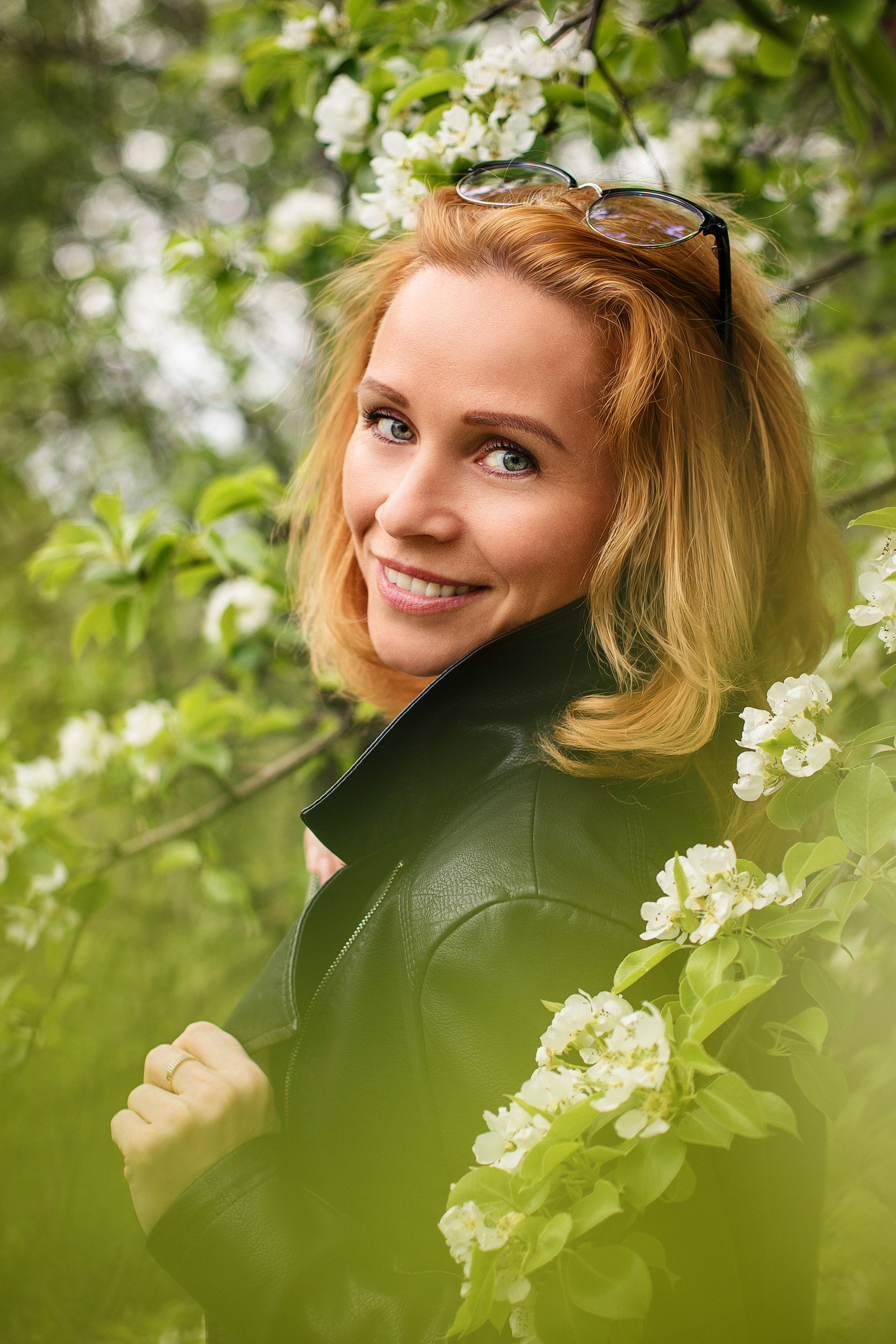 Цветение садов. Деловая и Бизнес съемка в  Москве Инесса Грушко