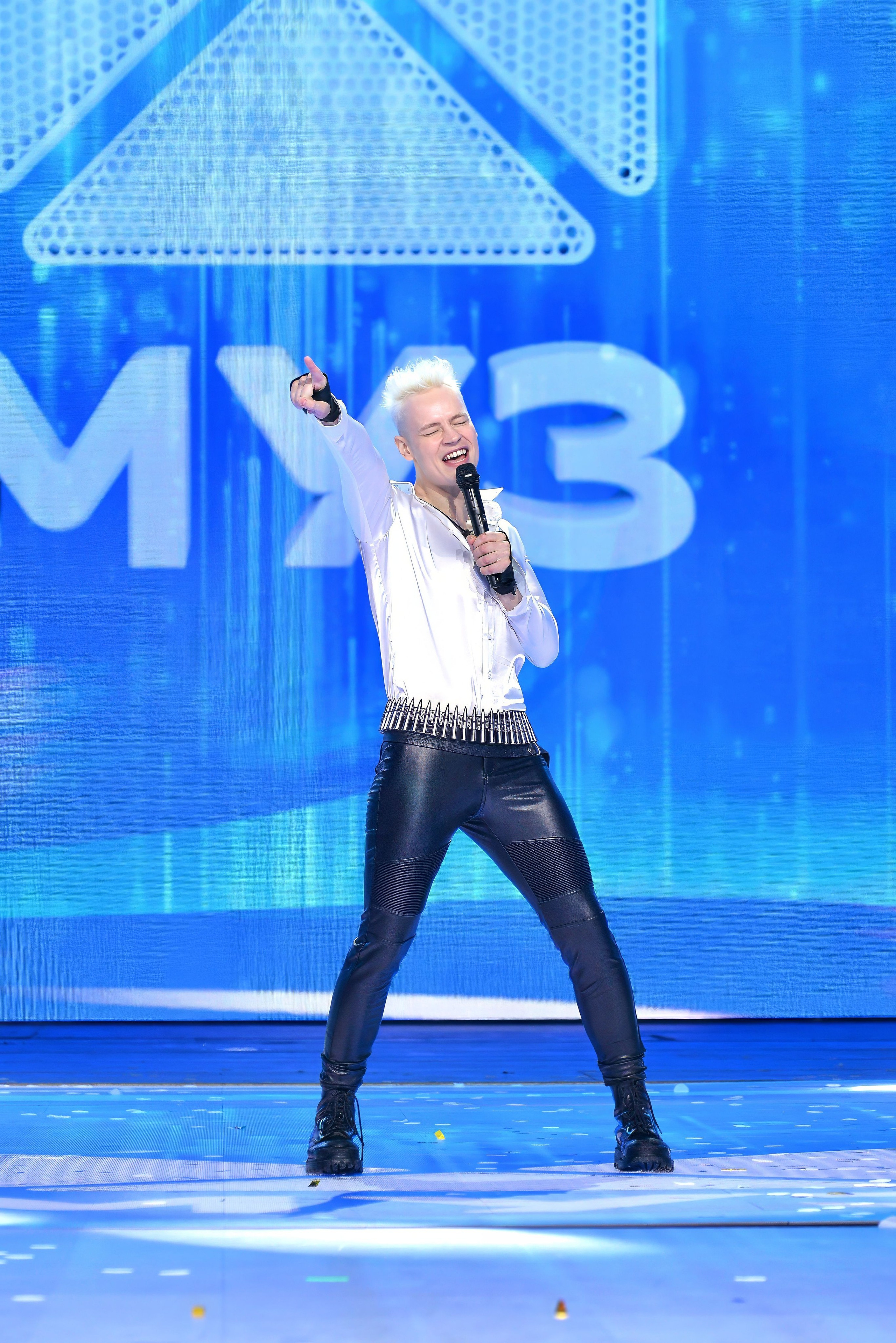 Shaman. Showbiz | Fashion | Reportage