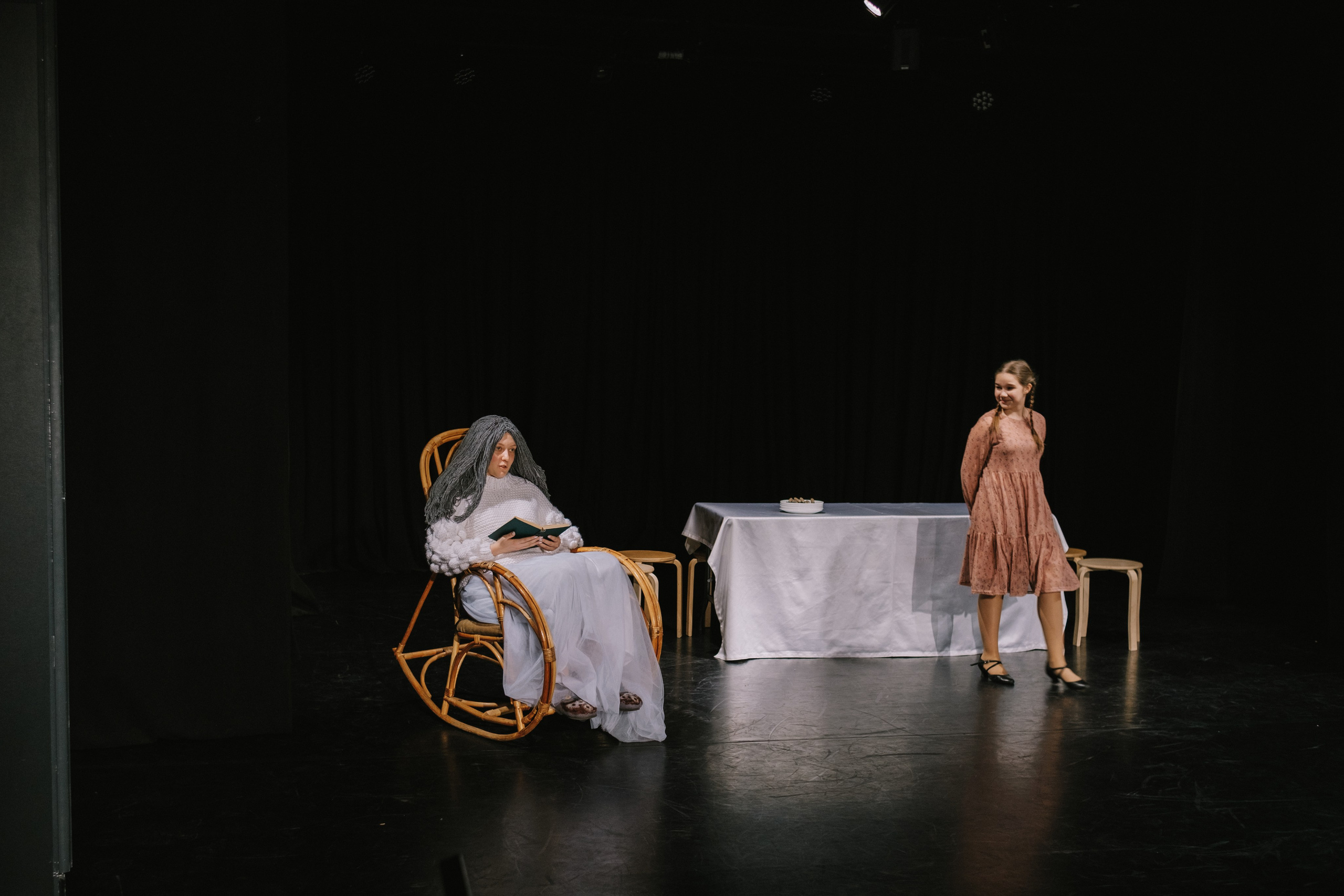 Детская театральная студия «Ирбис», спектакль. Репортажный и портретный фотограф в Москве Илья Спиридонов