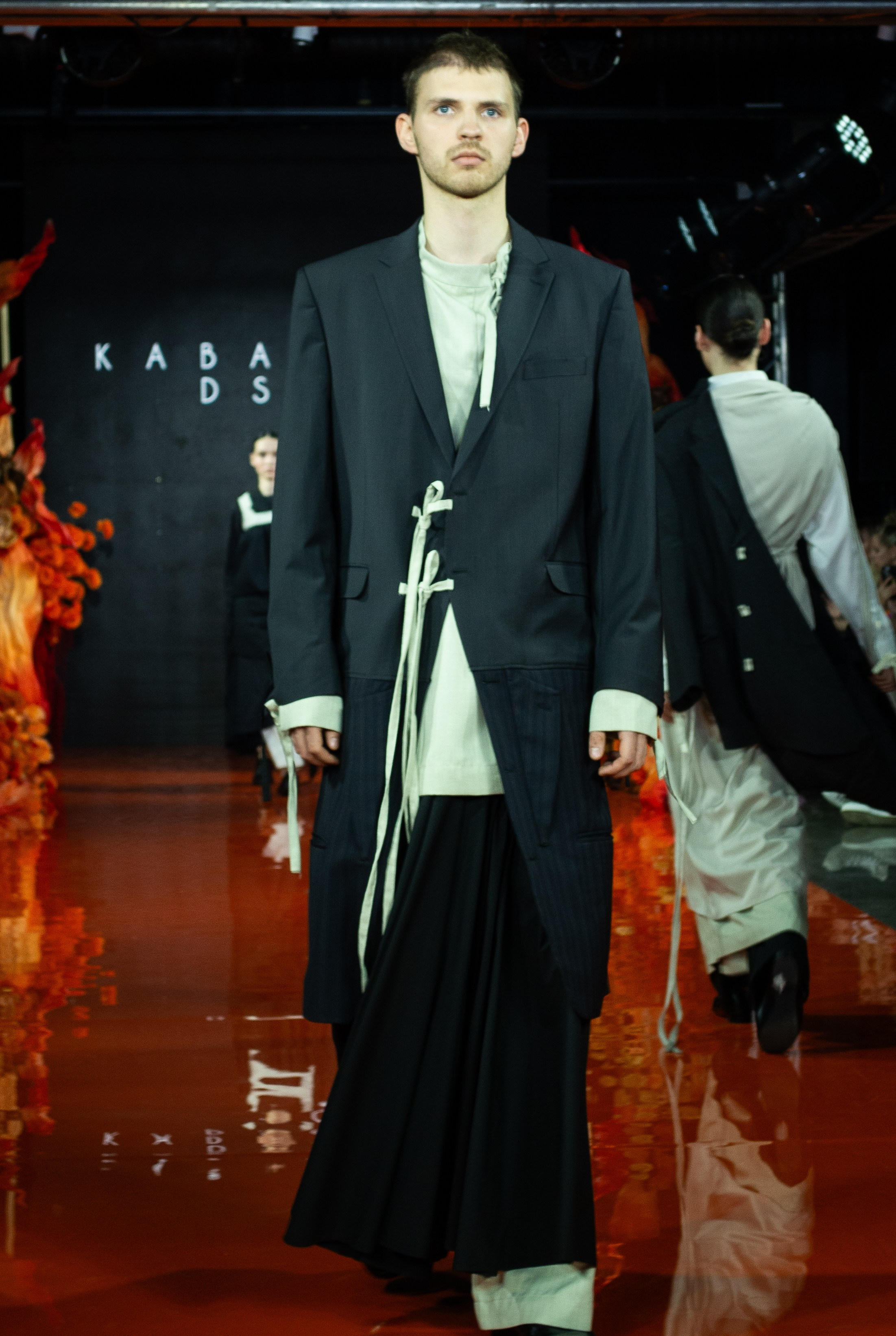 Показ Volga Fashion Week 2025. Victoria Radjevna Репортажный Фотограф — Видеограф Москва • Санкт-Петербург