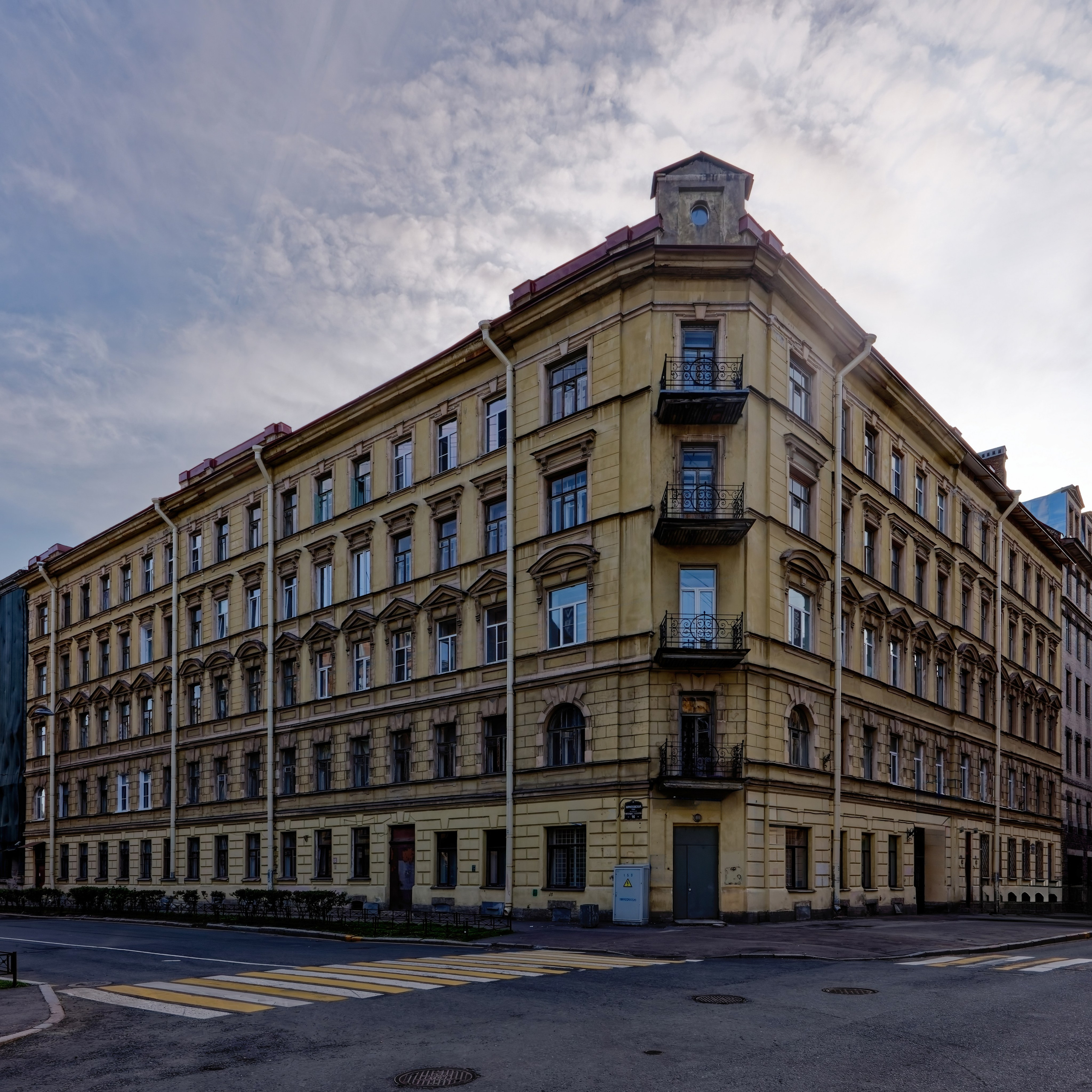 Санкт-Петербург, 10-я Советская, 21 (Кирилловская улица, 16). 1909 год. Техник Александр Васильевич Друкер 