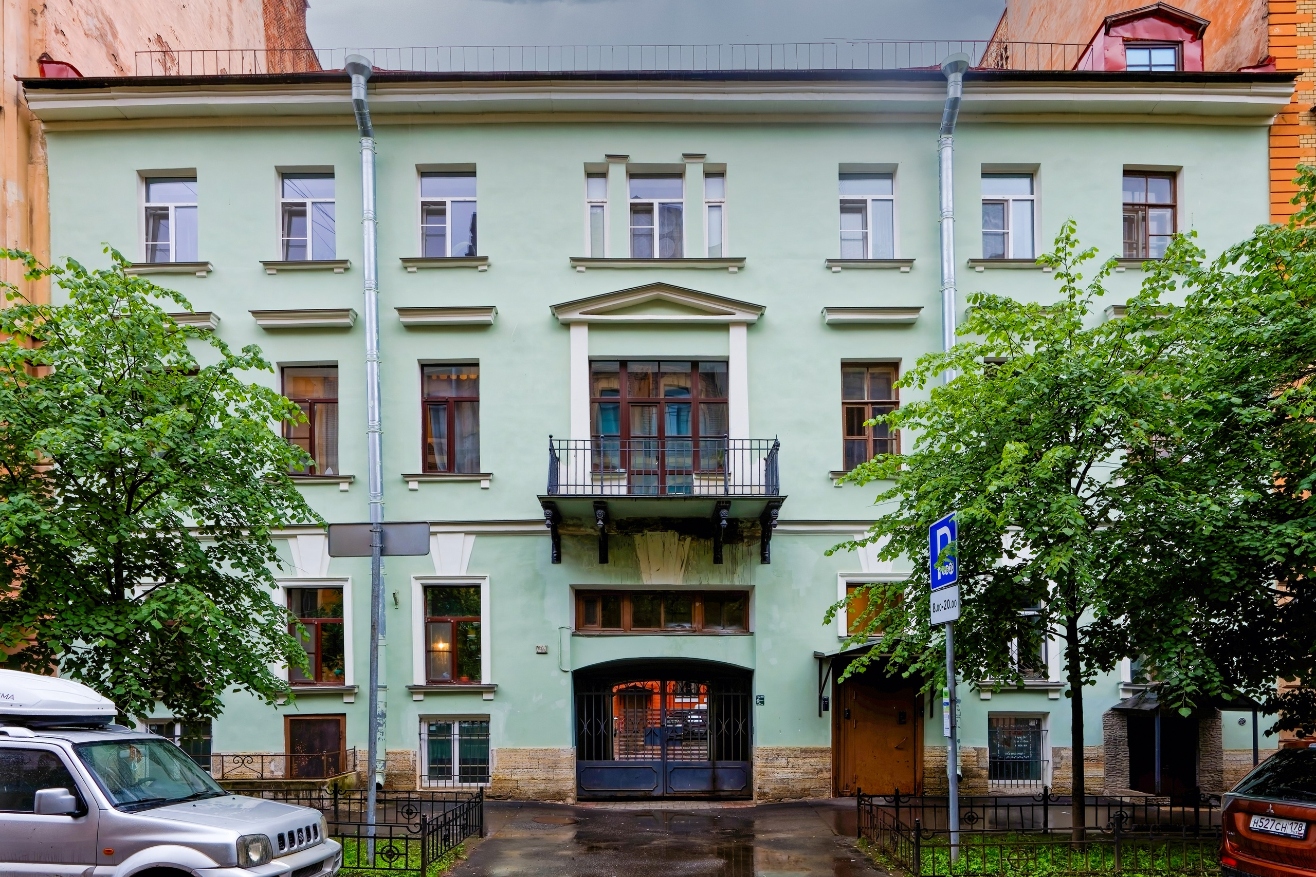 Санкт-Петербург, 6-я Советская улица, 7. Дом Петра Яковлевича Турыгина. Архитектор Василий Васильевич Виндельбандт, 1889 год. ОКН 7831811000