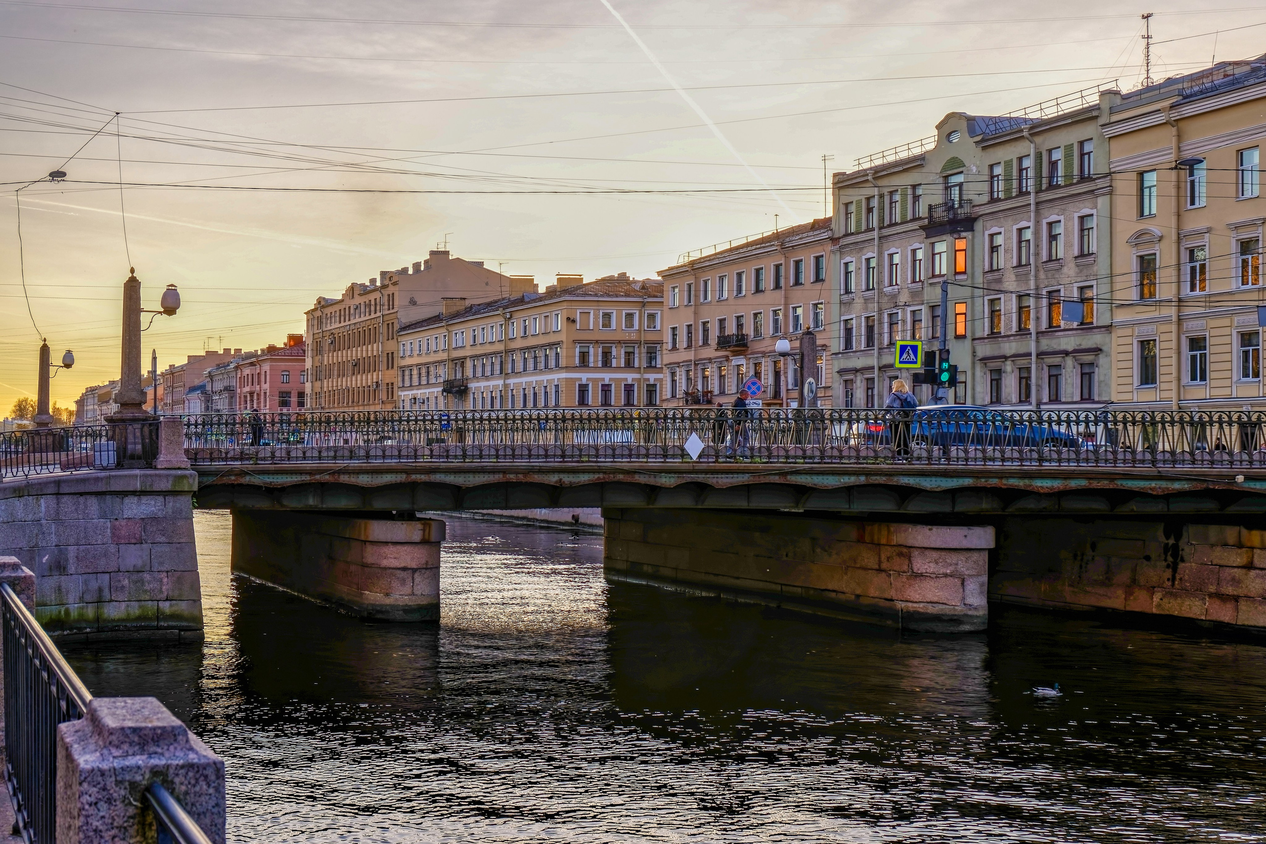 Аларчин мост в Санкт-Петербурге: гранитные обелиски, история, фото | 812 оттенков Петербурга