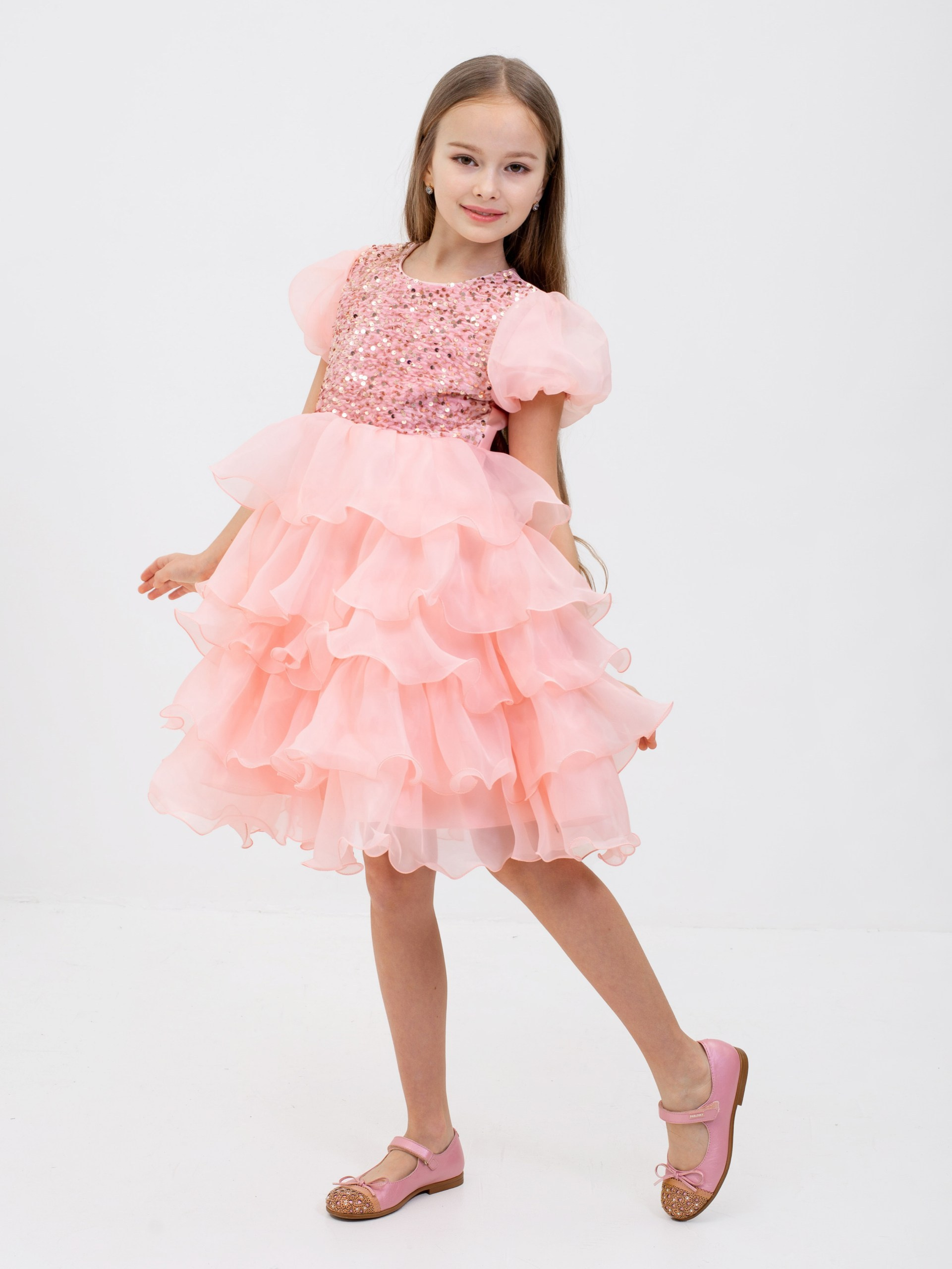 Полина Д. ТМ Продакшн — Съемка для маркетплейсов в Москве