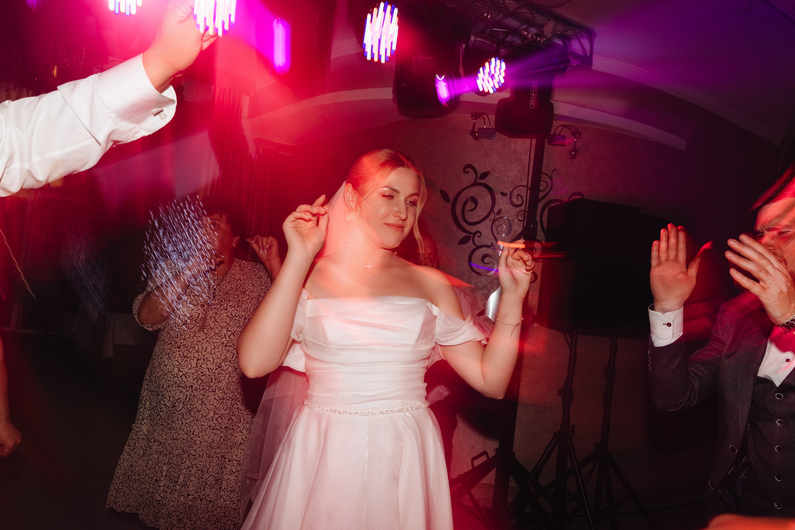 Денис и Анастасия. Семейный и свадебный фотограф в Донецке Елена Гордеева