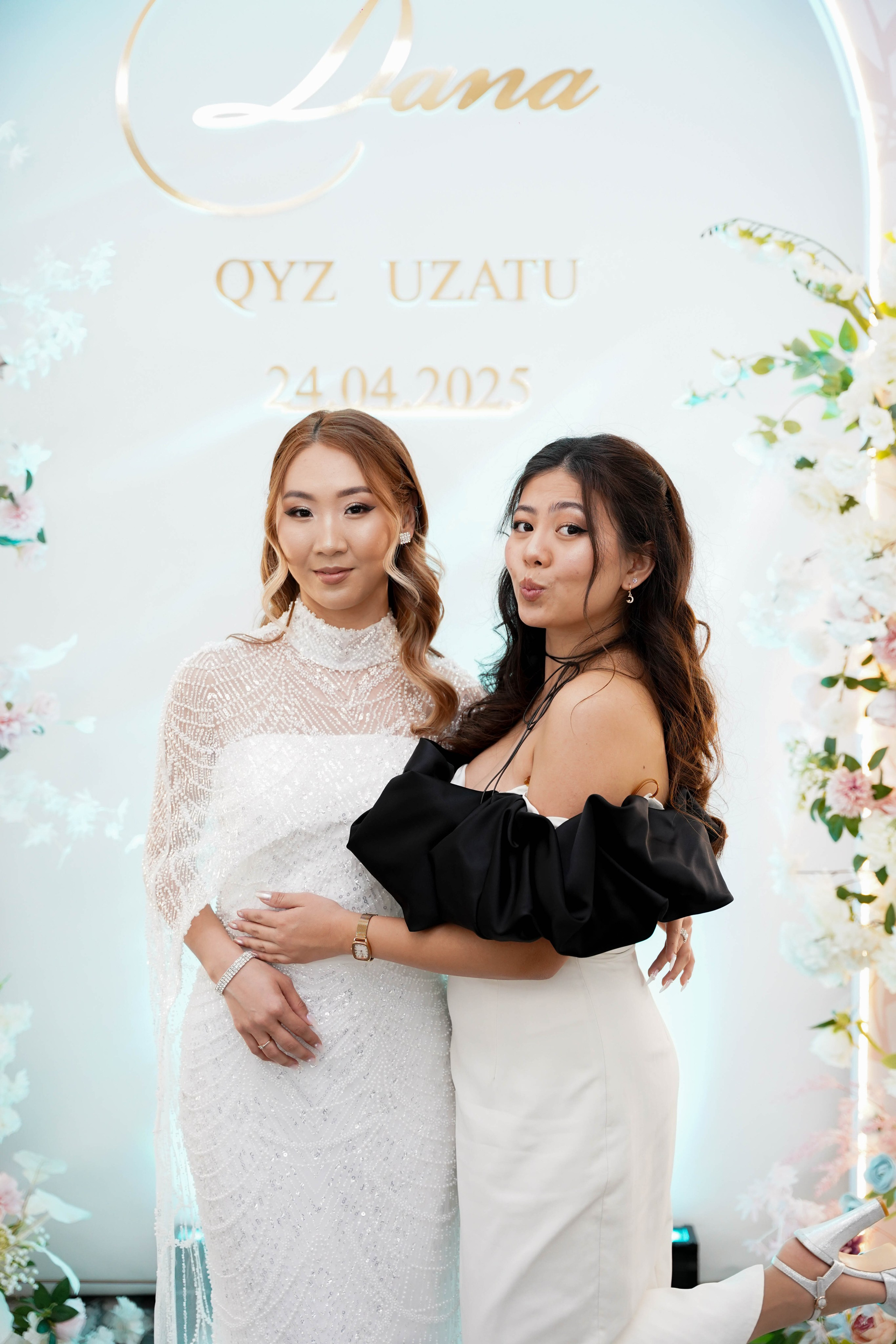 Dana uzatu. Фотограф Ернар Ержанов