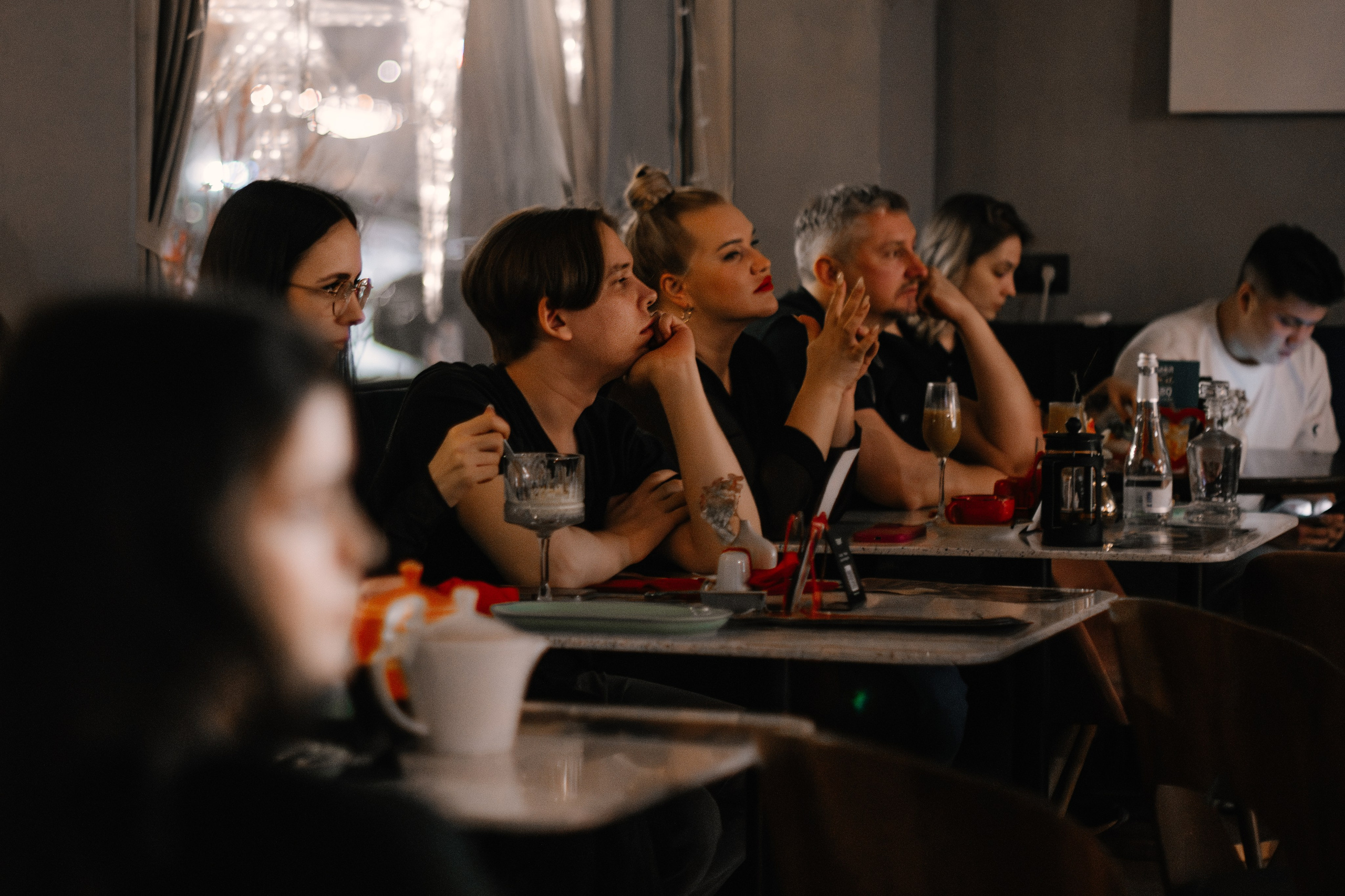 StandUp с Наташей Красновой. 1 апреля в Sketch. Фотограф в Челябинске Любовь Денисенко