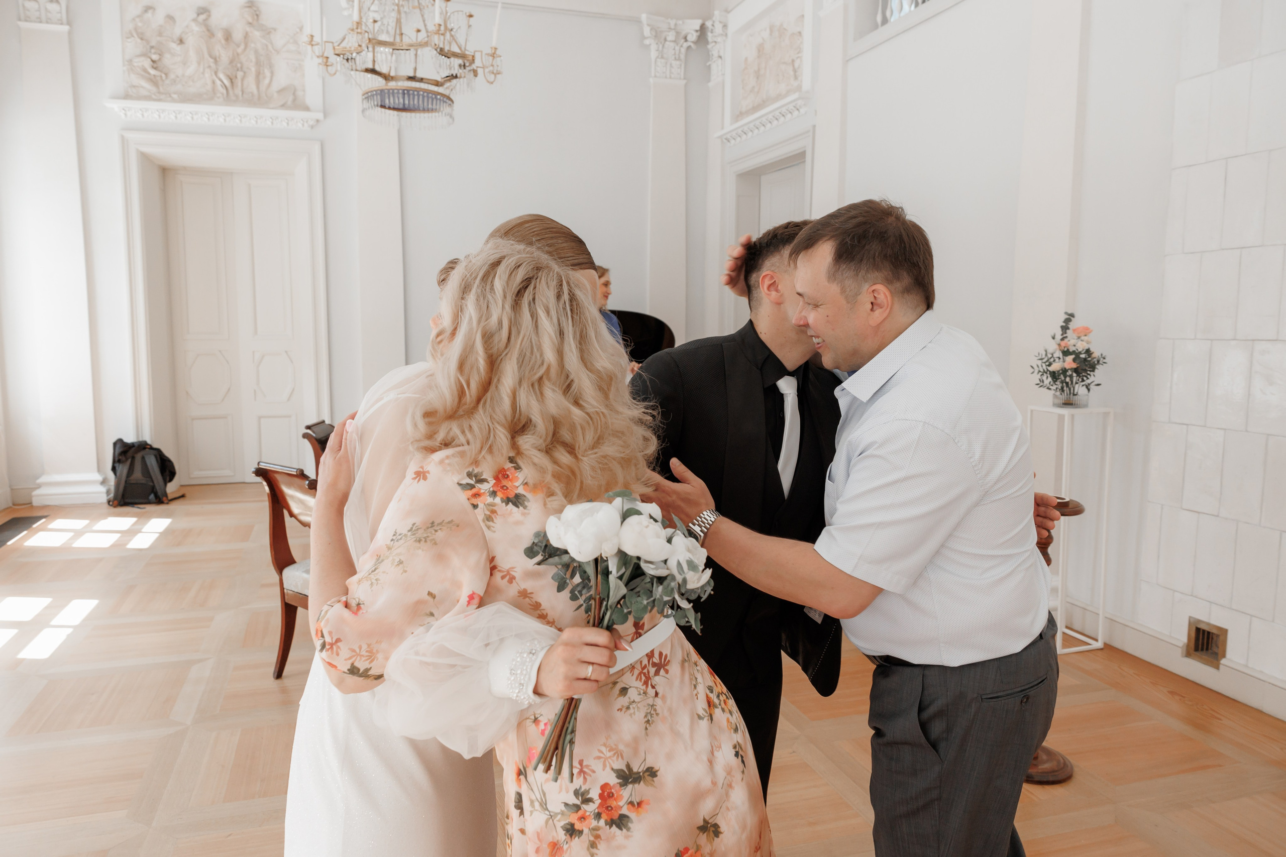 Анна и Сергей, Особняк Муравьевых-Апостолов, прогулка по ВДНХ, ресторан «Домик в саду». Свадебный и репортажный фотограф (Москва, Королев и другие)