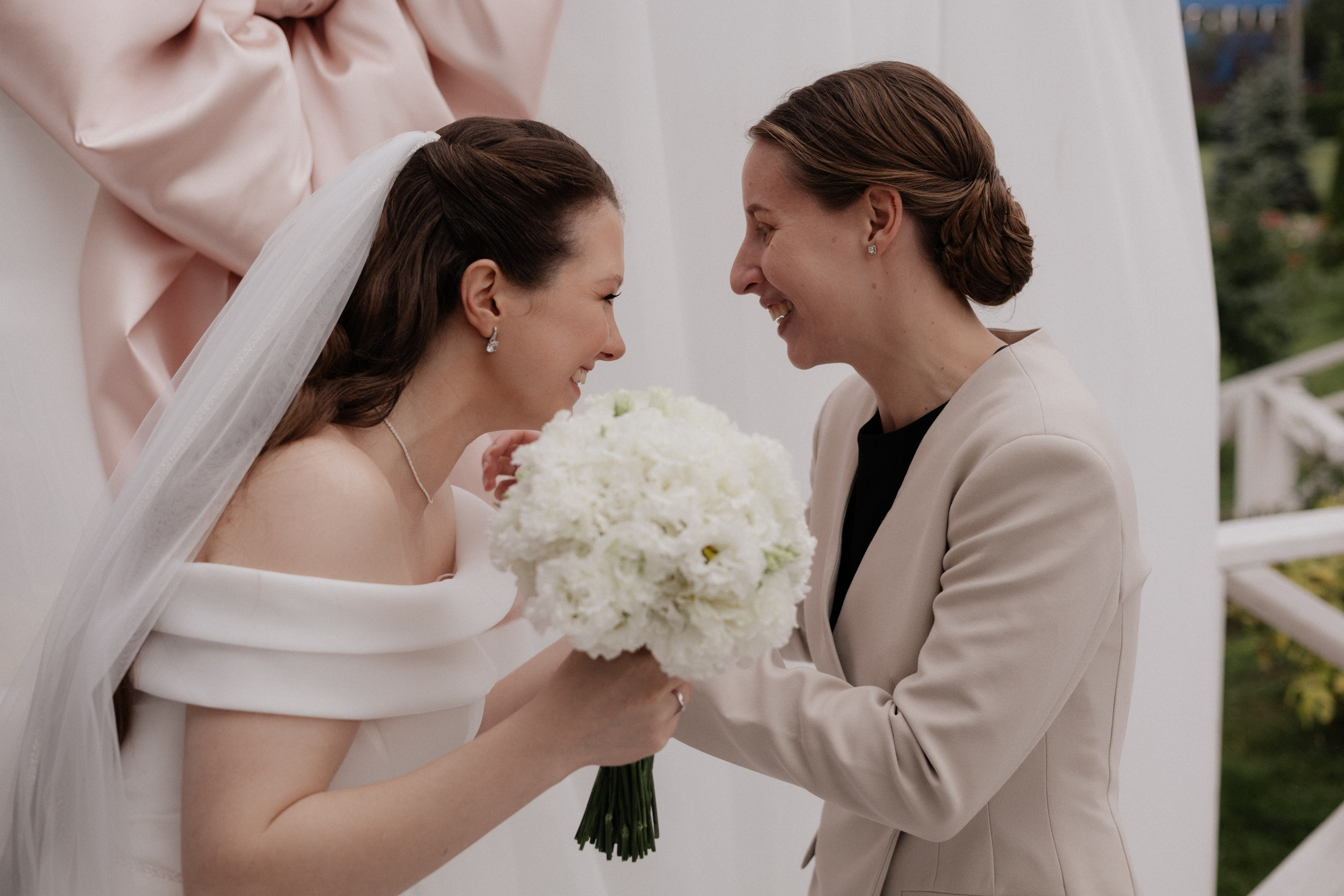 Аня и Саша. Свадьба в Юдино парк. Свадебный и портретный фотограф в Москве Анастасия Масюк