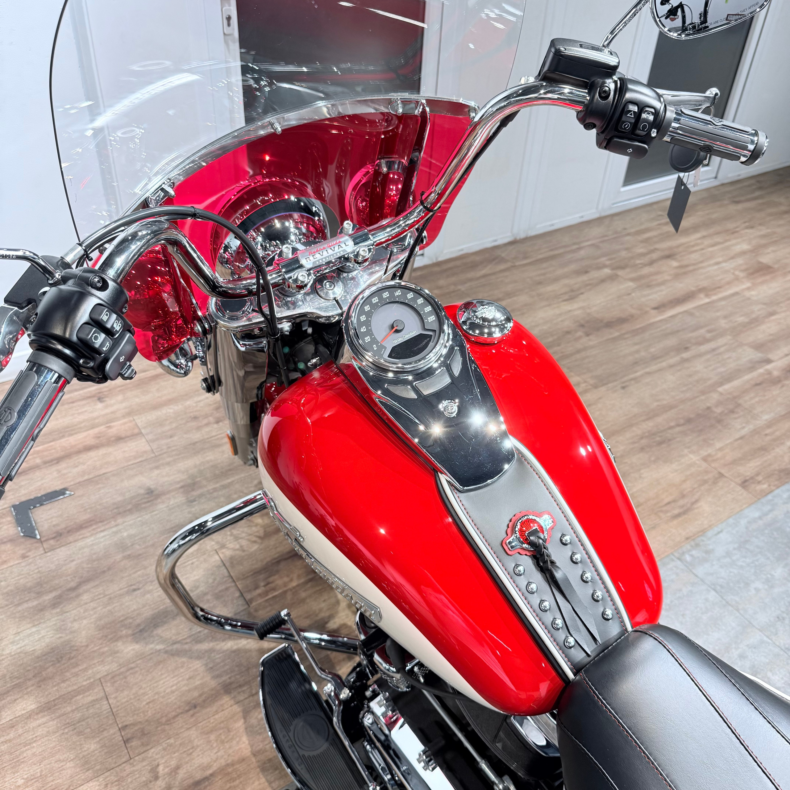 2024 Hydra Glide Revivаl 1581/1750 Rеdlinе Red. Hello Davidson, Москва. Только хорошие мотоциклы…