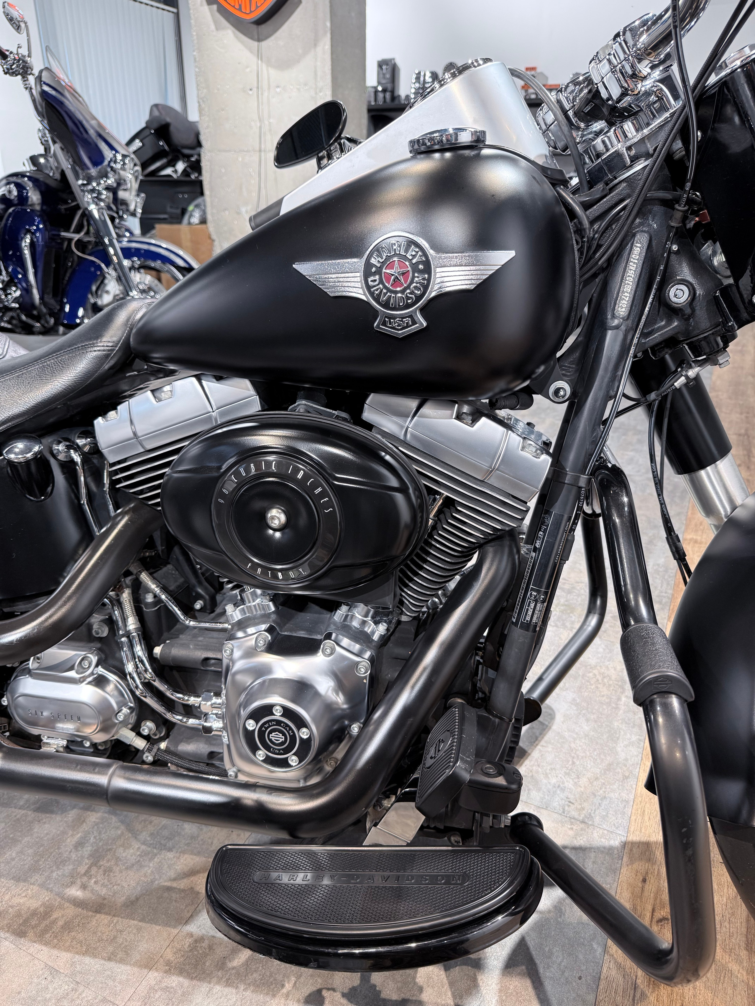 2014 Fat Boy Black Matt ABS. Hello Davidson, Москва. Только хорошие мотоциклы…