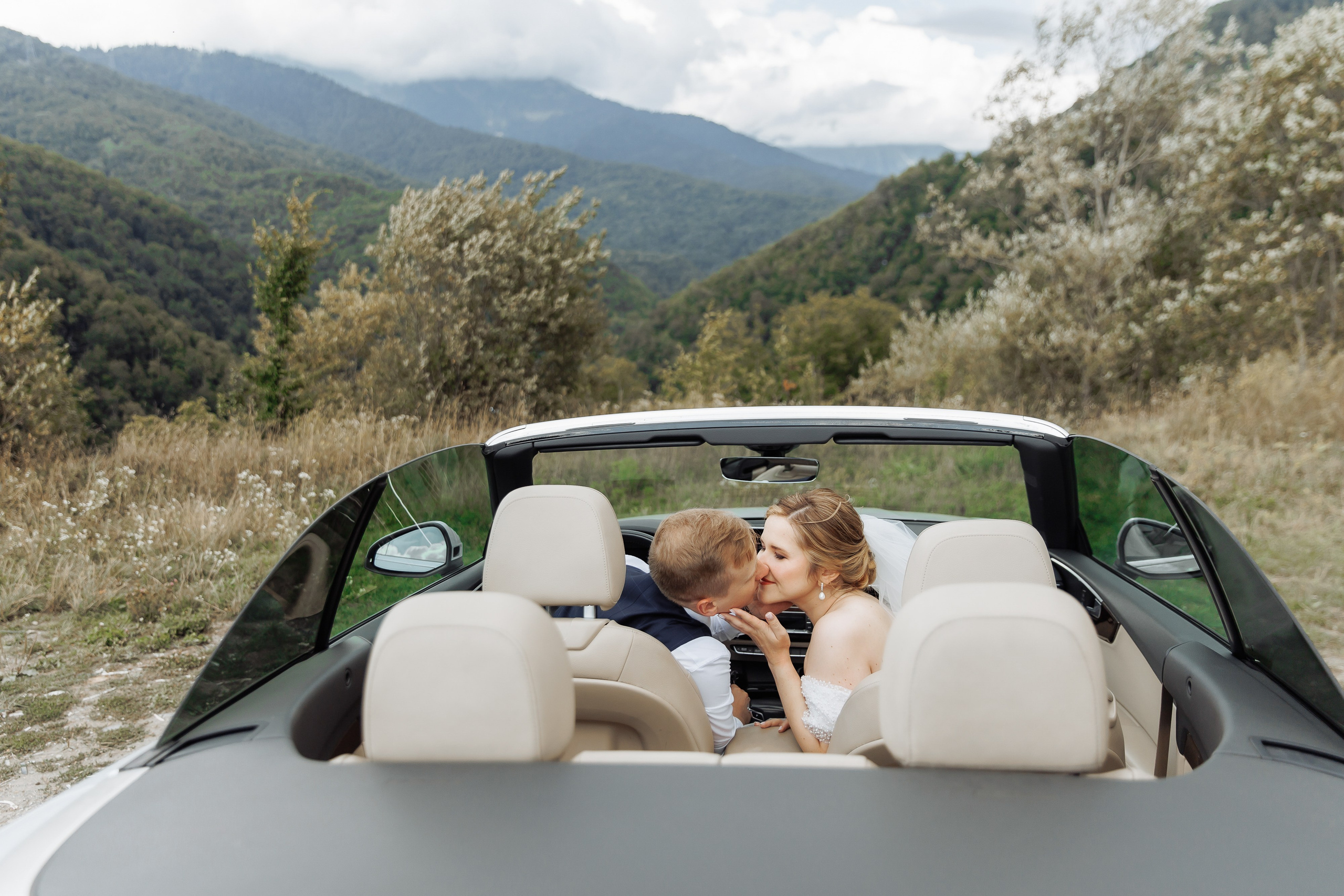 Фотограф Адлер. Стильная Фотосессия в Адлере. Свадебный фотограф в Абхазии, Сухум, Гагра, Сочи