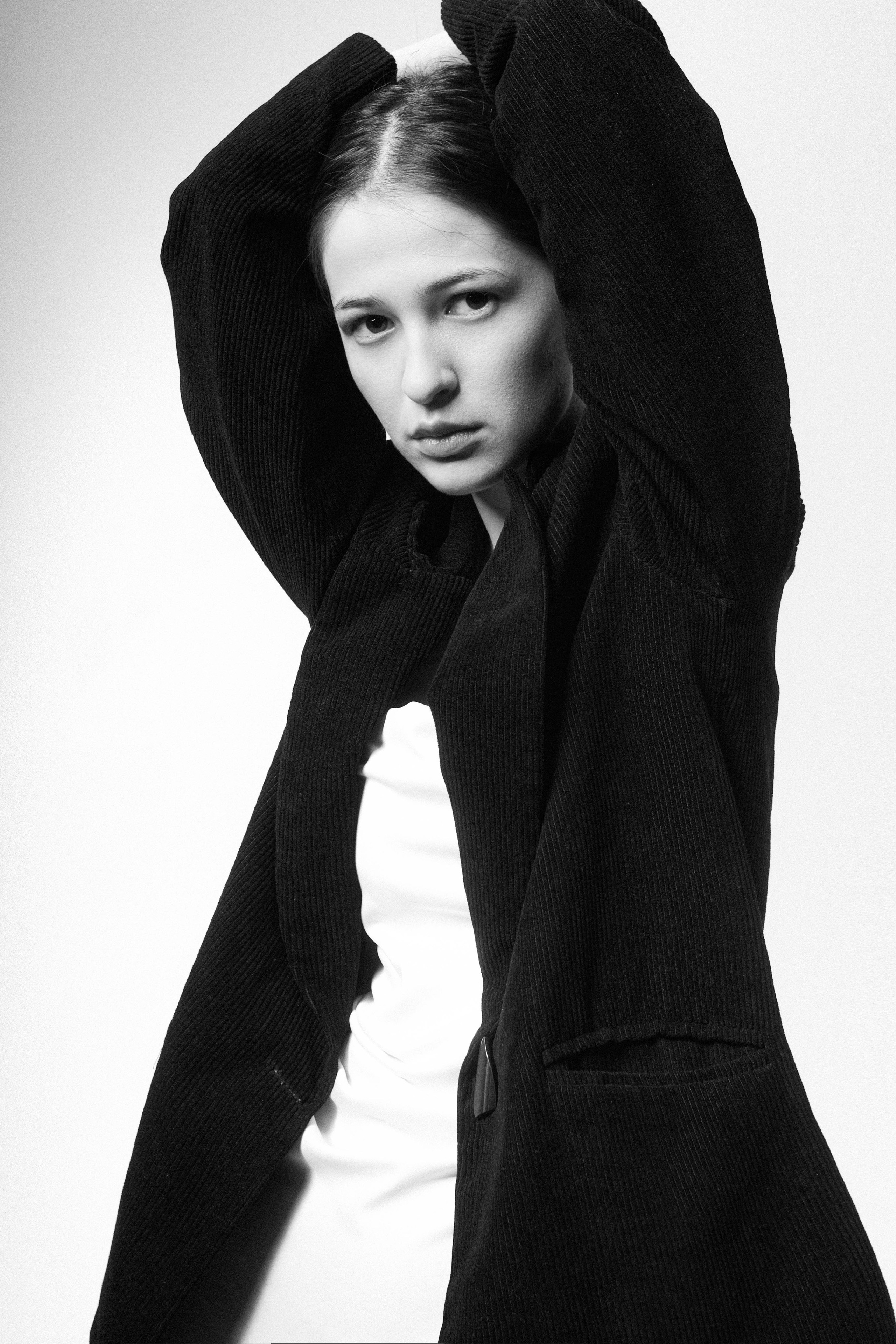 Medina. Modeling agency TM MODELS