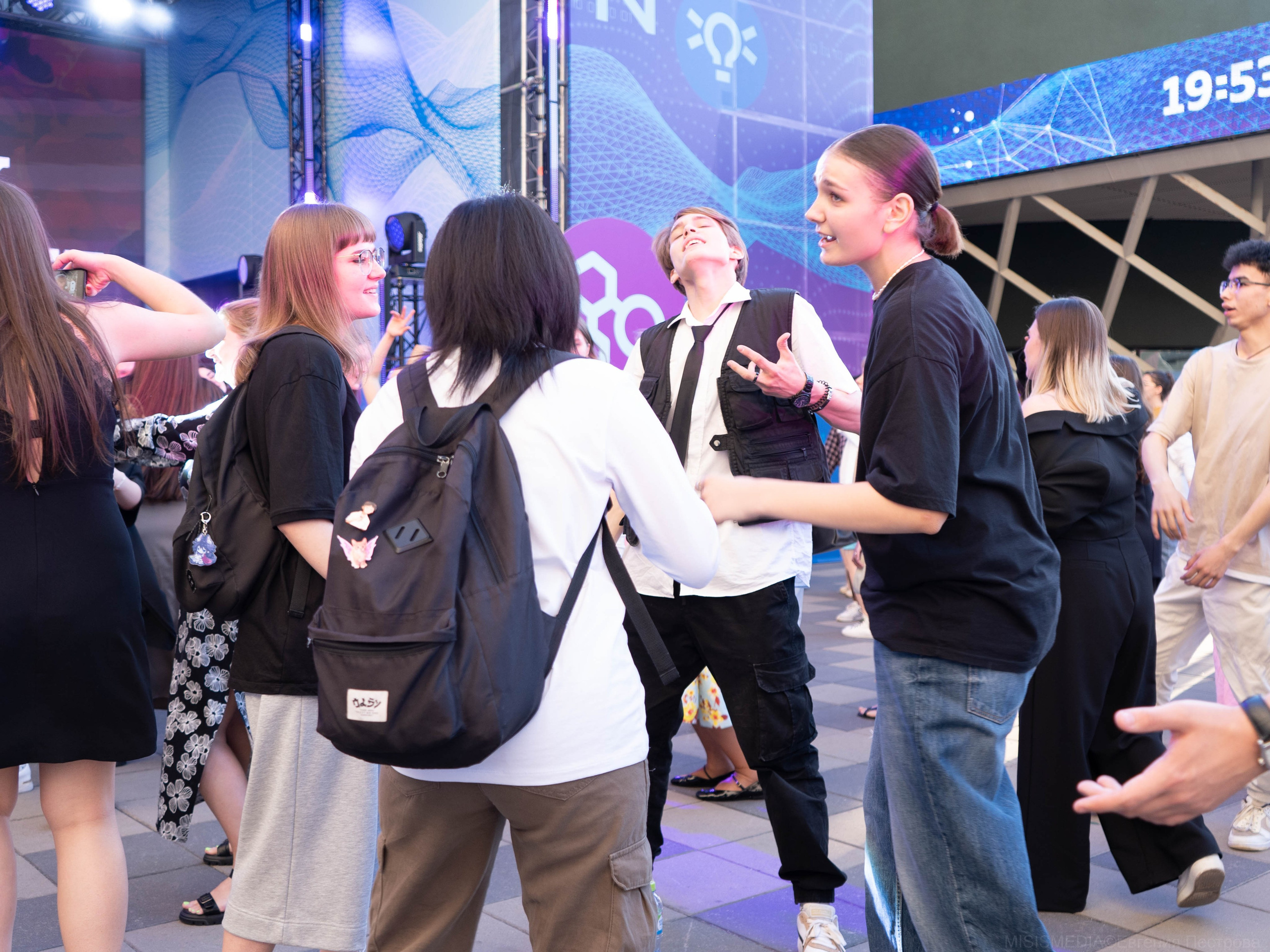 «МИР МИСИС — ЭТО МЫ!». Фотограф, оператор-монтажер, продюсер медиа проектов в Москве