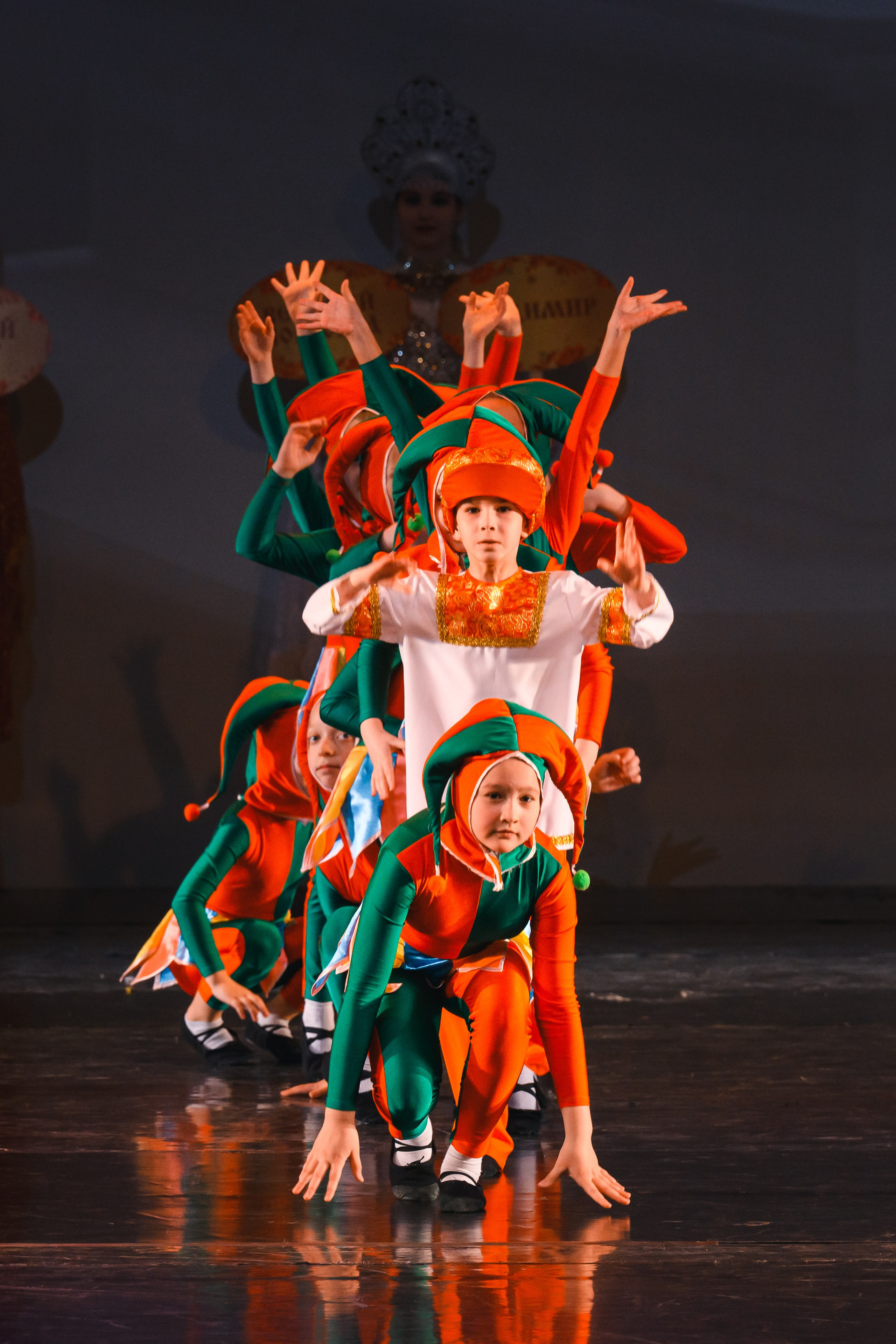 23 апреля, часть 1, БКЗ Октябрьский, г. Санкт-Петербург. Золотое яблочко