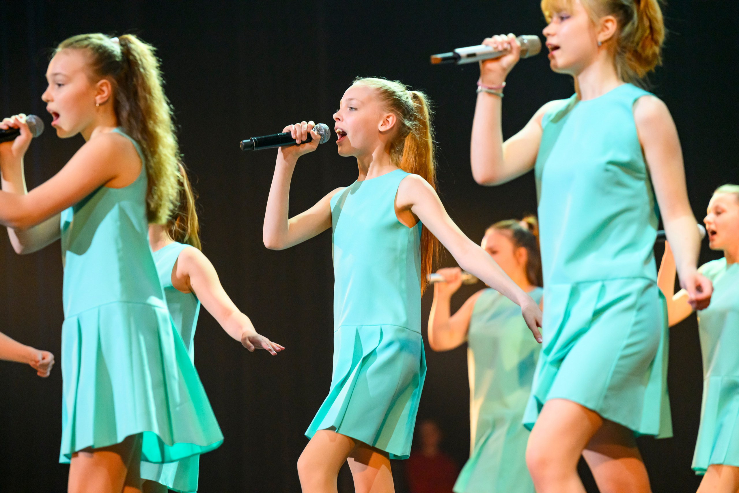 23 апреля, часть 1, БКЗ Октябрьский, г. Санкт-Петербург. Золотое яблочко