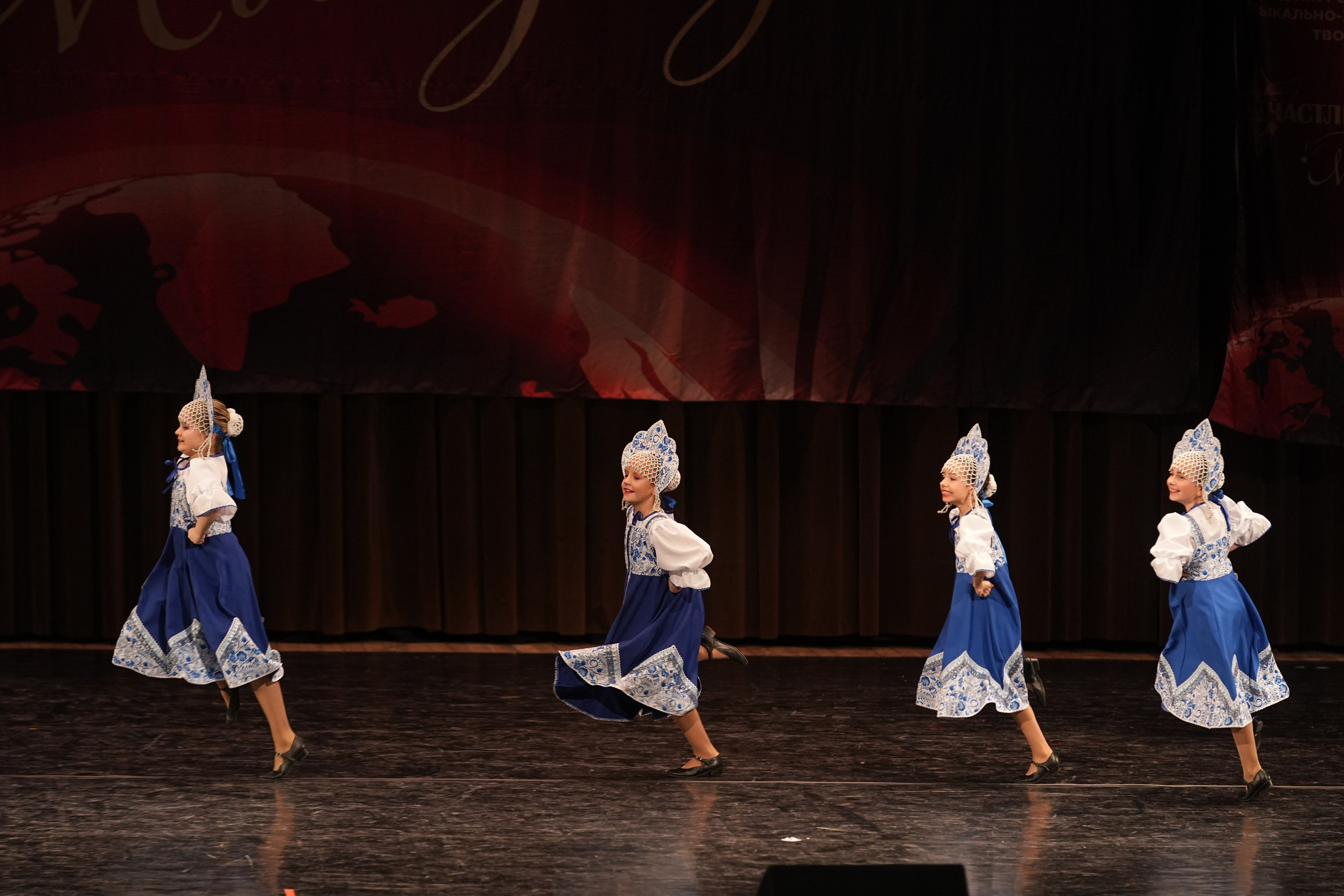 7 декабря, блок 1, г. Москва. Золотое яблочко