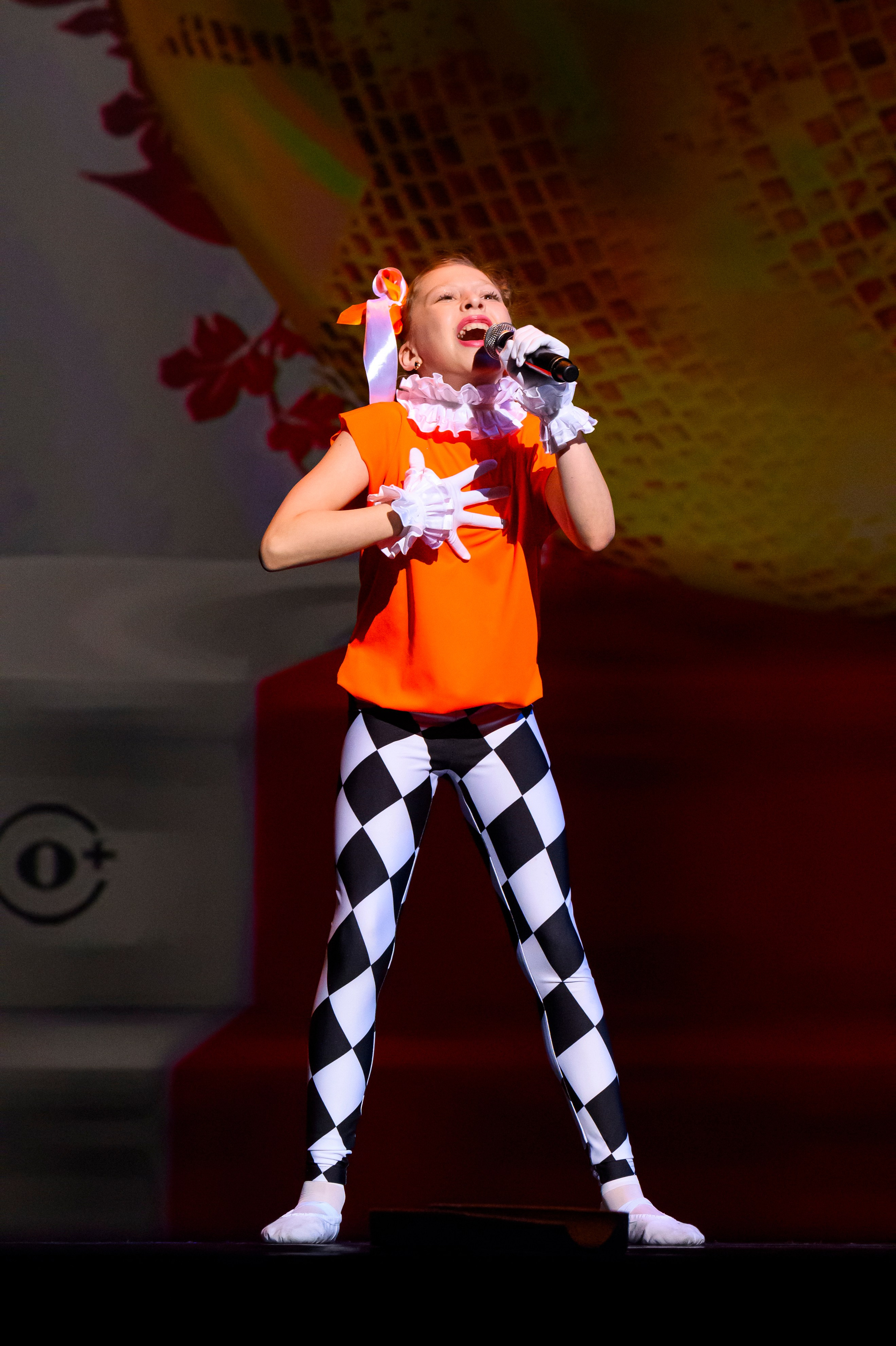 23 апреля, часть 1, БКЗ Октябрьский, г. Санкт-Петербург. Золотое яблочко