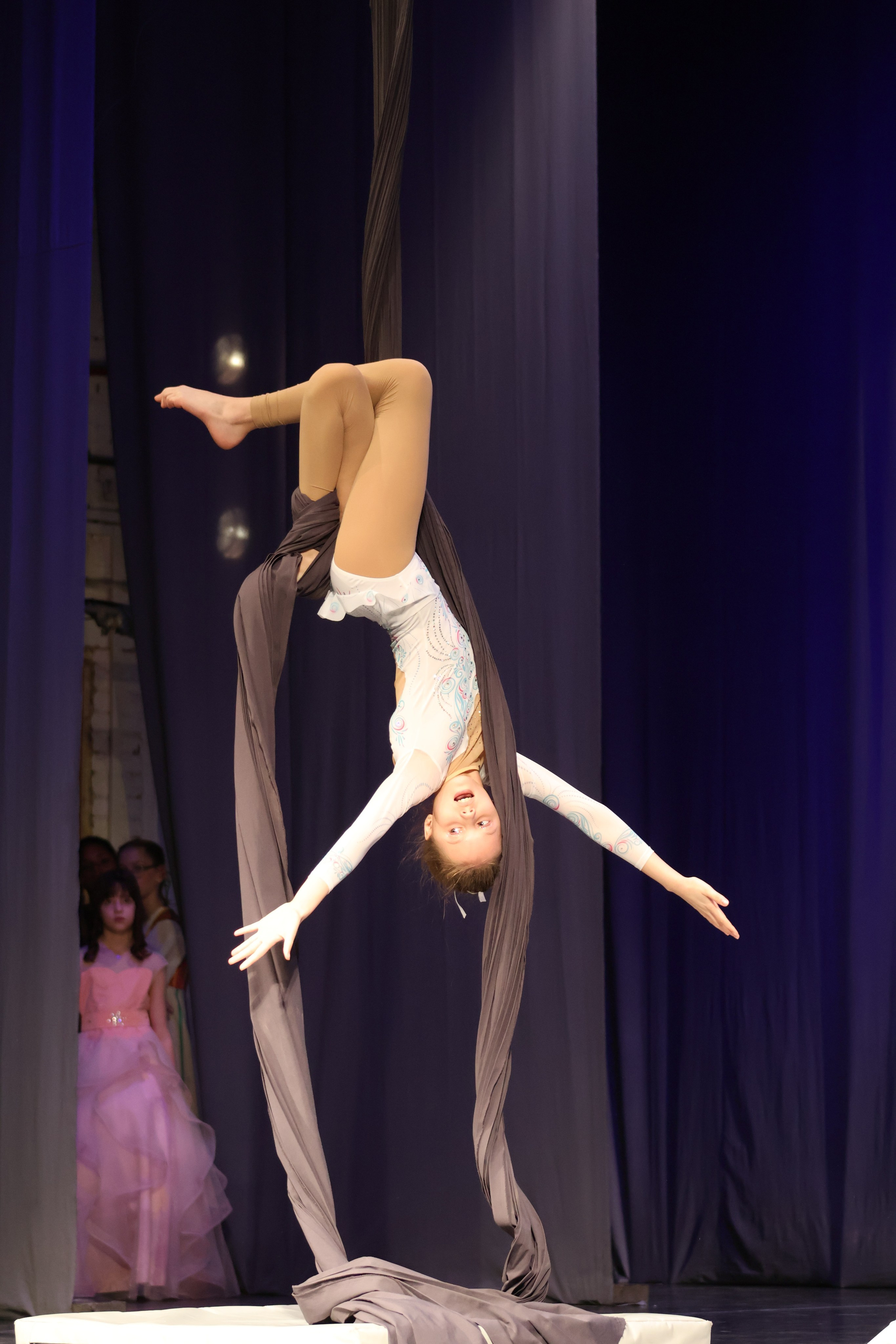 13 апреля, г. Томск. Золотое яблочко