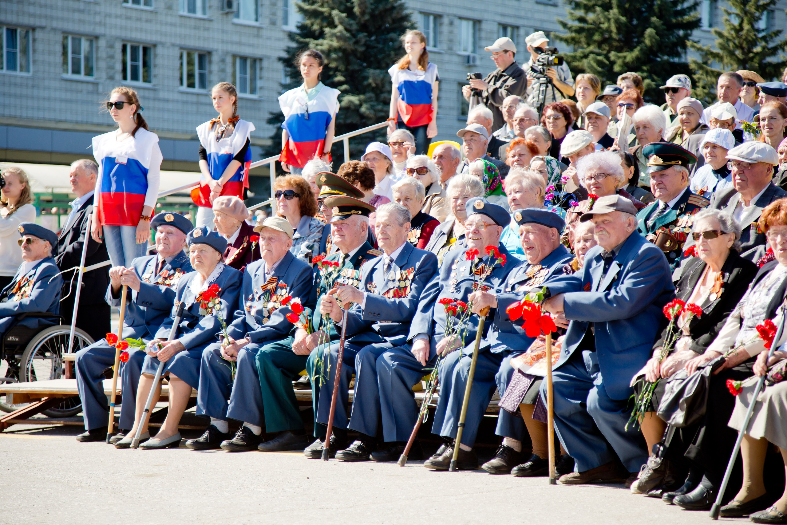 Из жизни города. Репортажный, семейный и детский фотограф в Пензе и Заречном Арина Ермилова. Картины барельеф на заказ