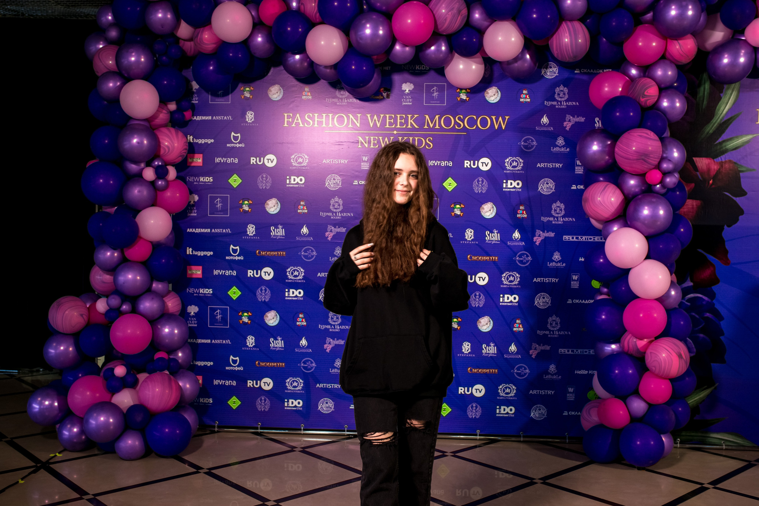 Показ Итальянской моды в России весна 2022. Женский фотограф Крещение Венчание Москва Брянск