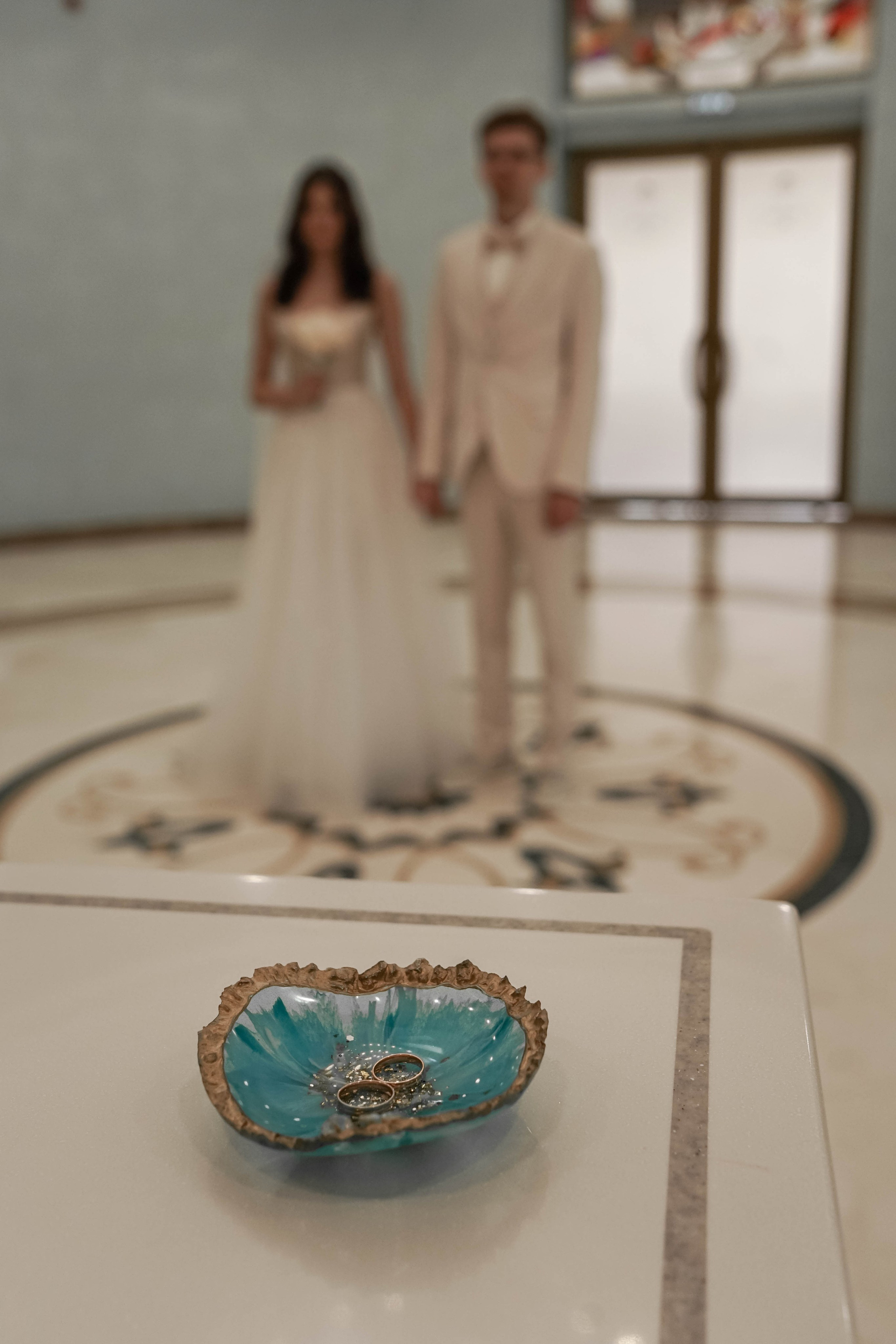 Яна и Никита: сборы в отеле, регистрация и банкет. Фотограф в Иркутске