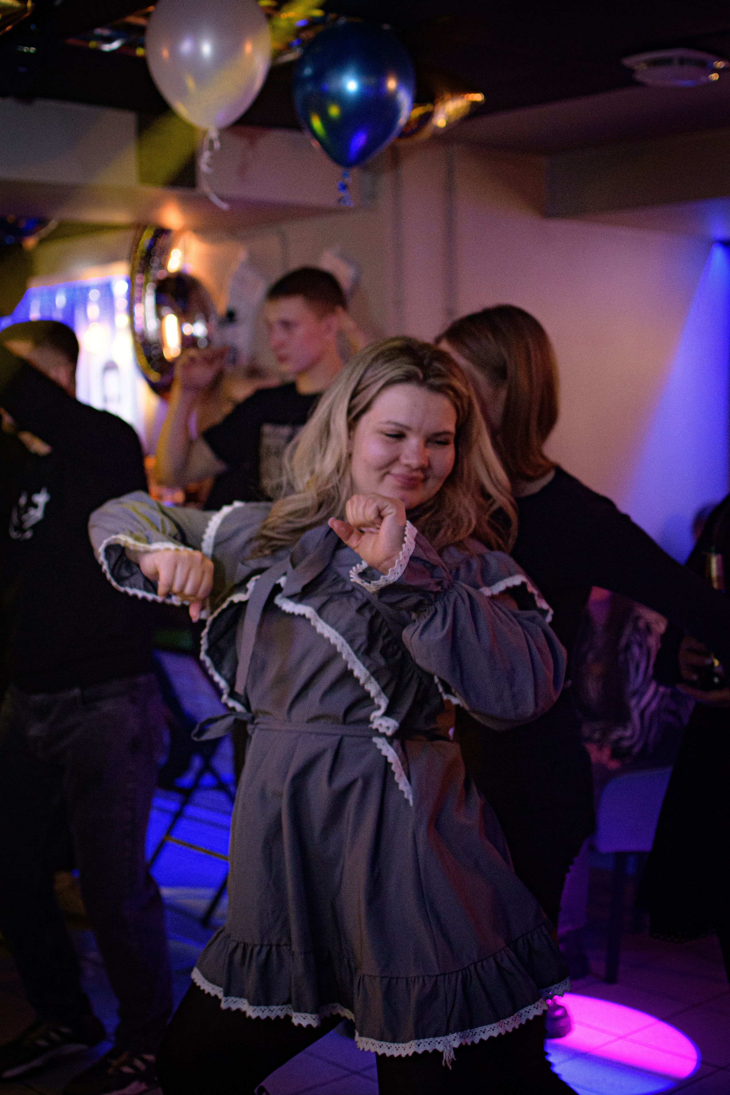 HOLLYWOOD / 6 YEARS. Photokarish