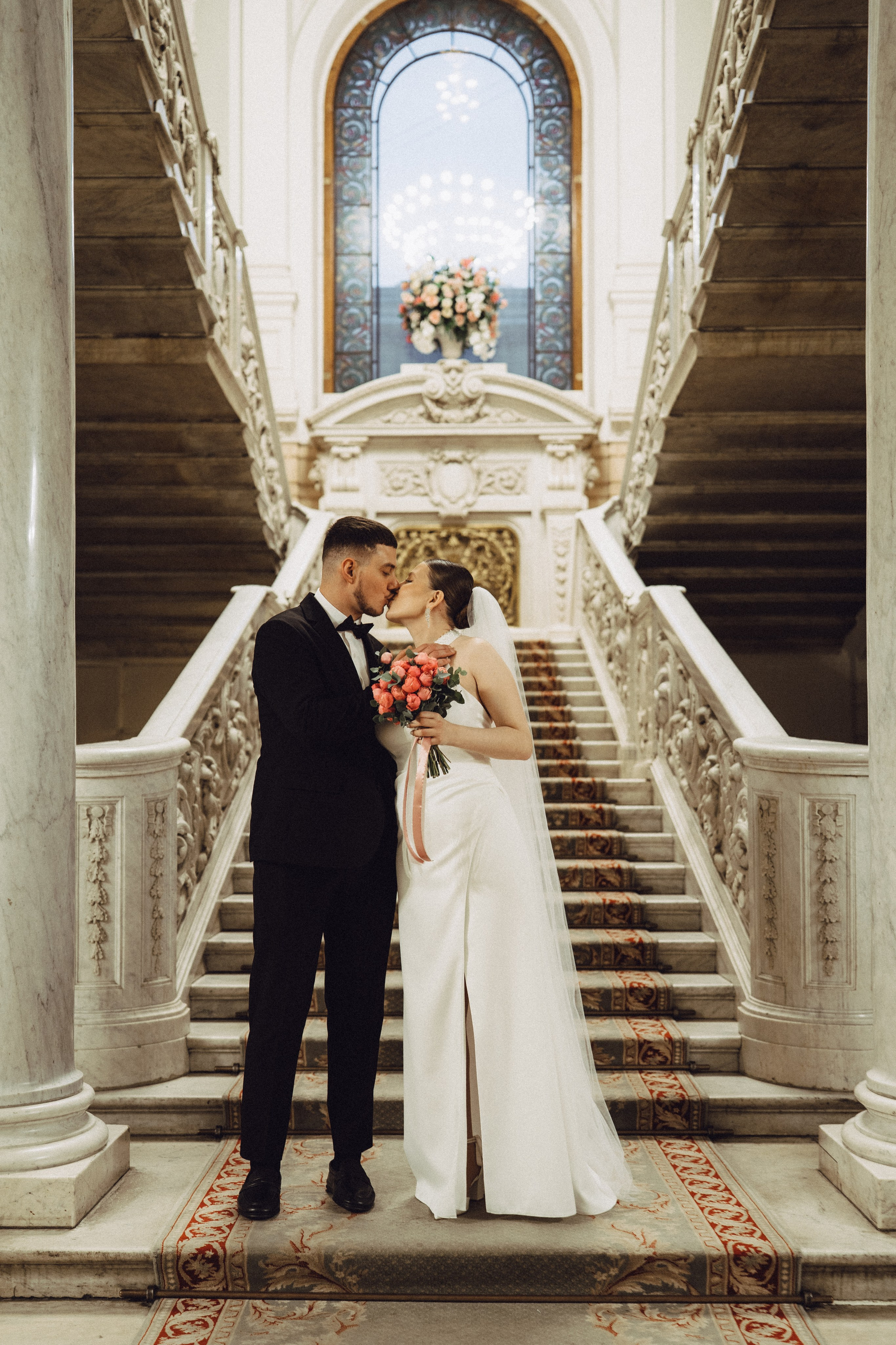 СВАДЕБНАЯ СЬЕМКА В ПЕВОМ ДВОРЦЕ БРАКОСОЧЕТАНИЯ. Профессиональный фотограф, Санкт-Петербург — Виктория Богомолова