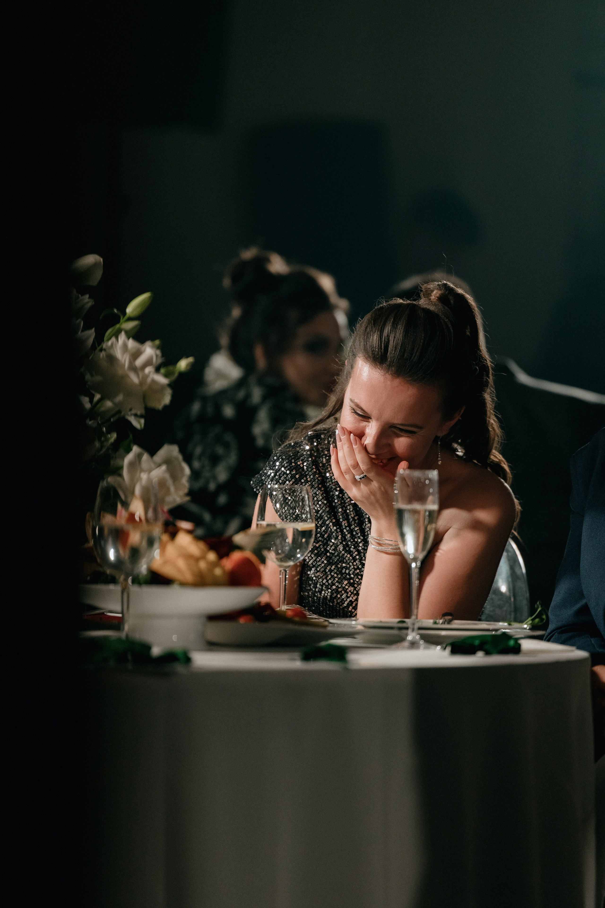 Свадебный банкет на вилле Политика. Свадебный фотограф Москва