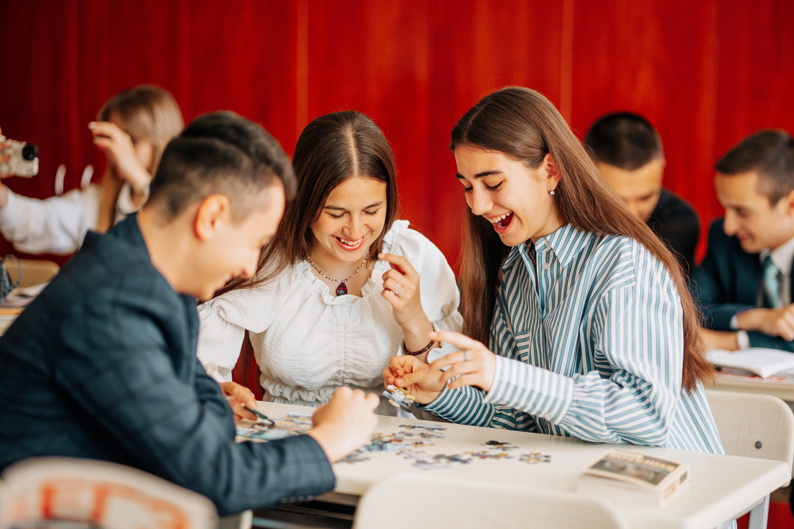 Гимназия для одаренных детей (Танковое). Фотограф в Крыму
