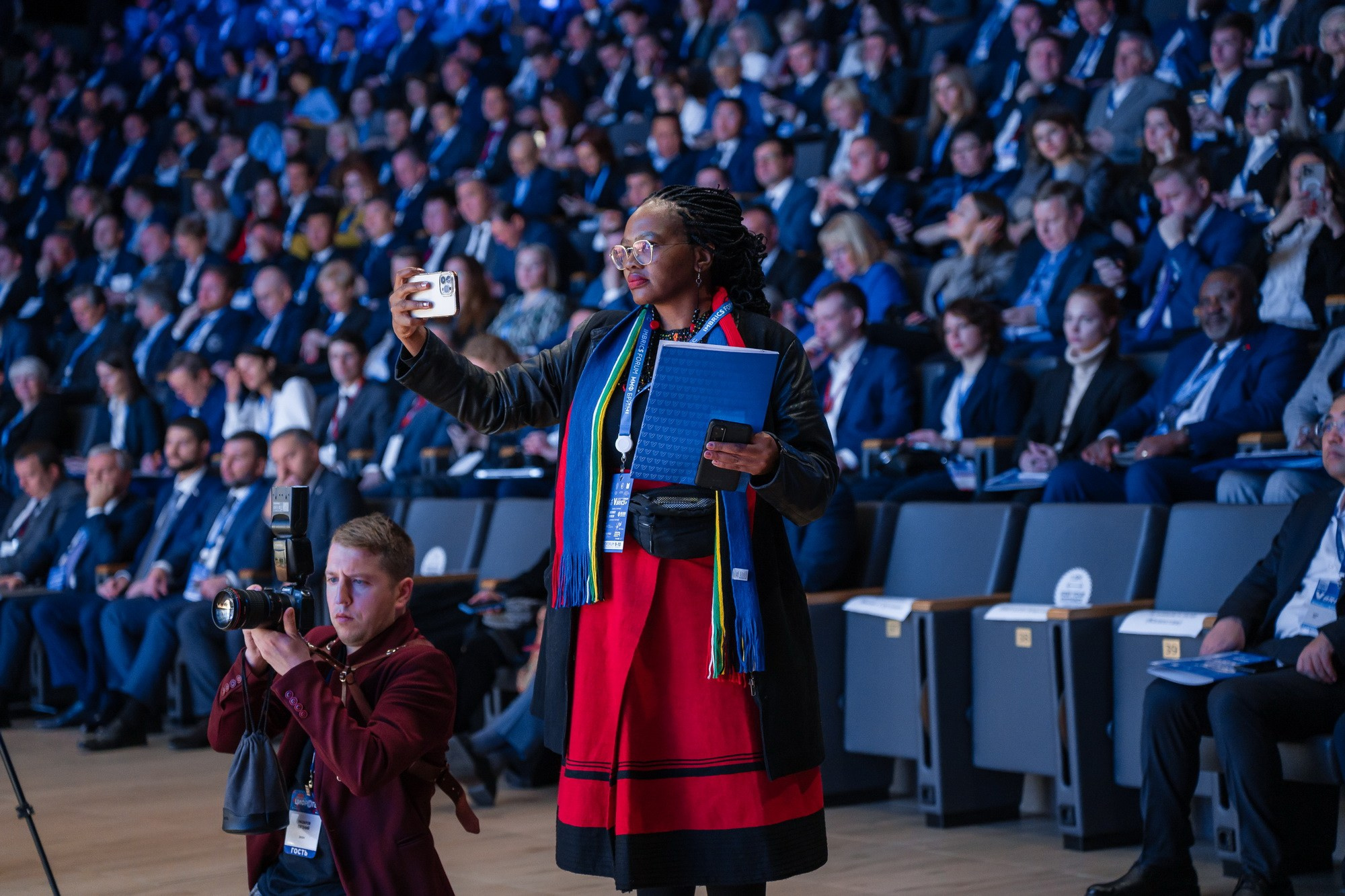 V ММФ БРИКС+ 2023. Фотограф Сергей Лукьяненко