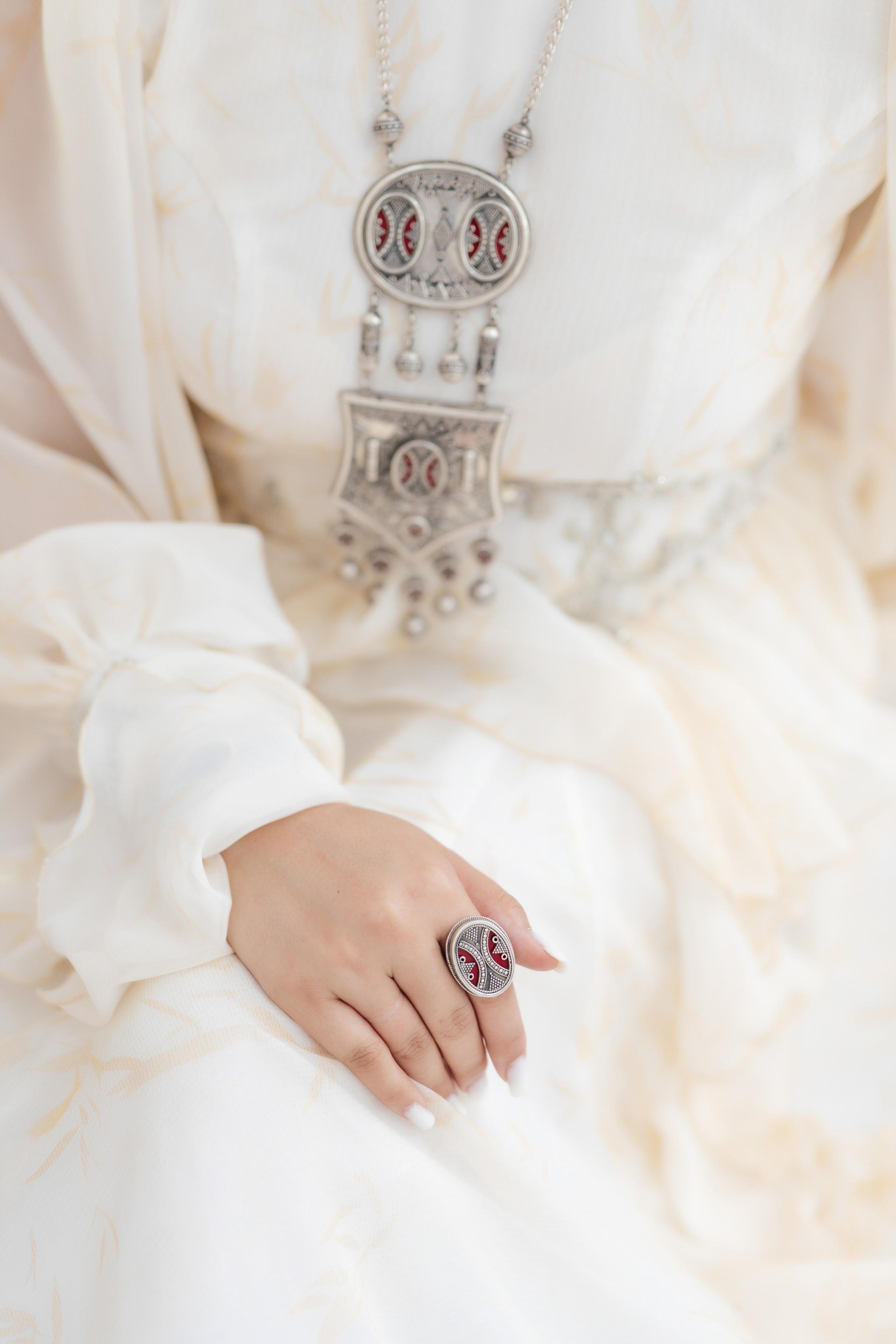 Aynur — syrğa salu. Wedding and Love story Photographer