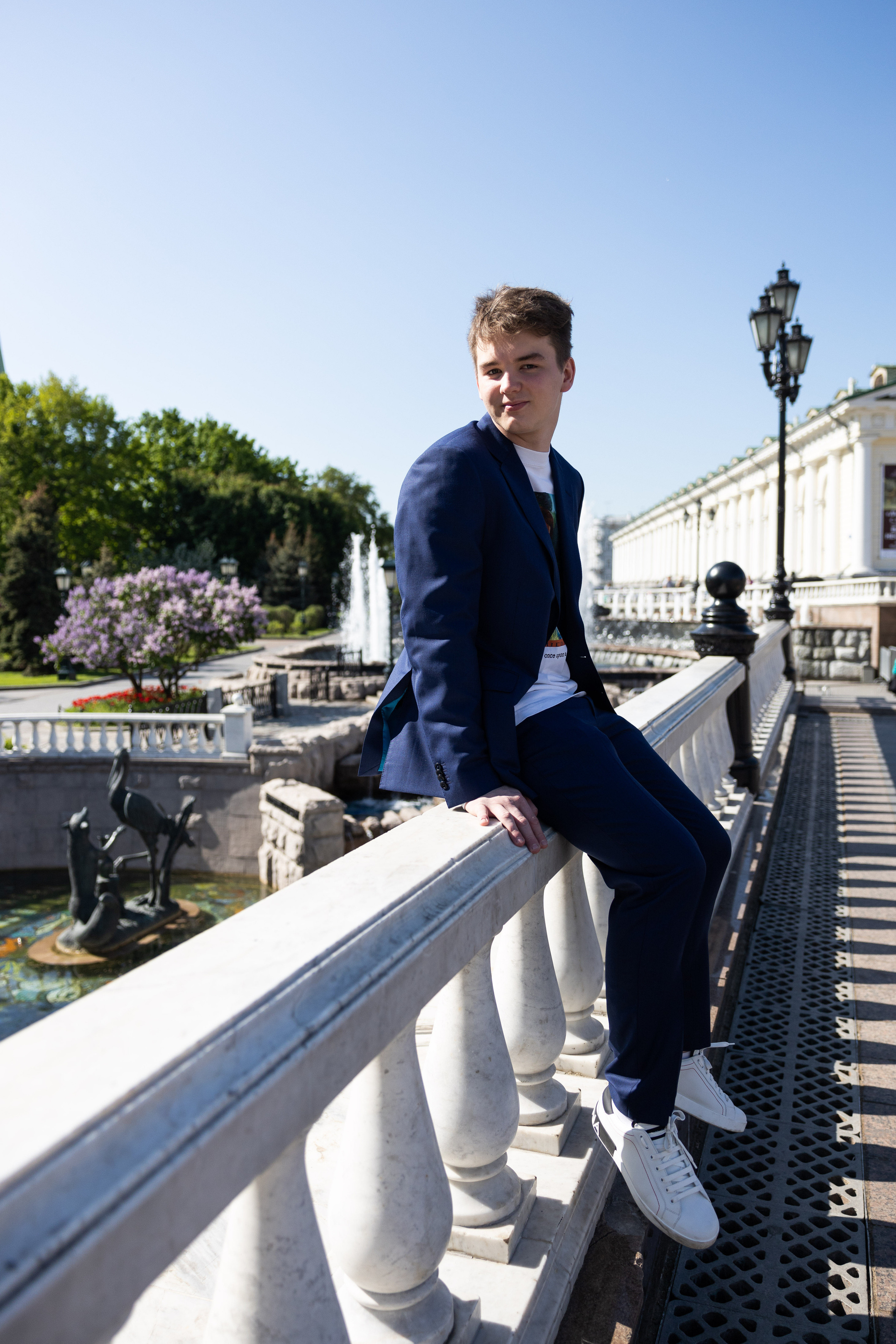 Школа ЦПМ класс 11К. Выпускные фотоальбомы в Коломне. Валерий и Светлана Щавелевы