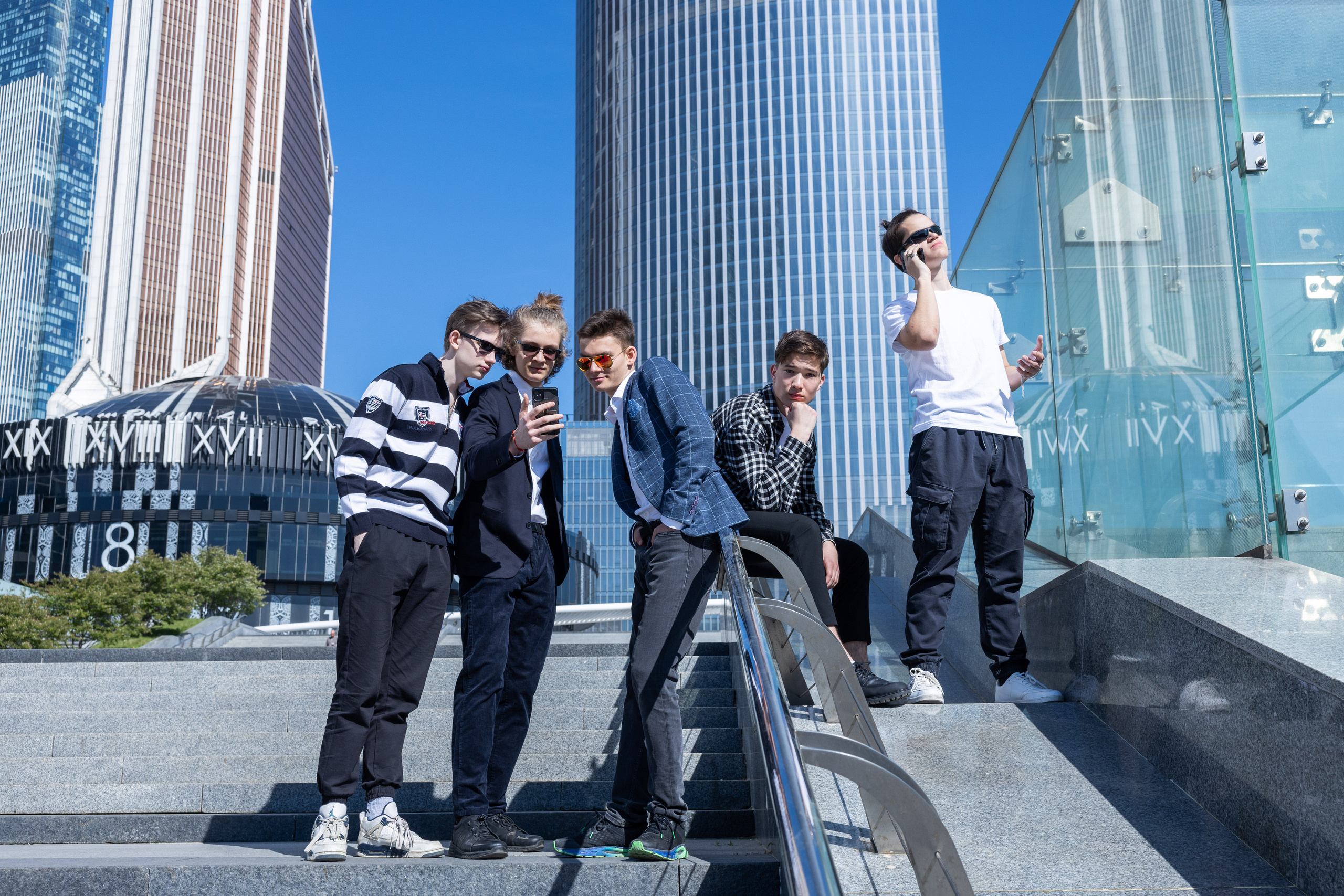 Школа ЦПМ класс 11К. Выпускные фотоальбомы в Коломне. Валерий и Светлана Щавелевы