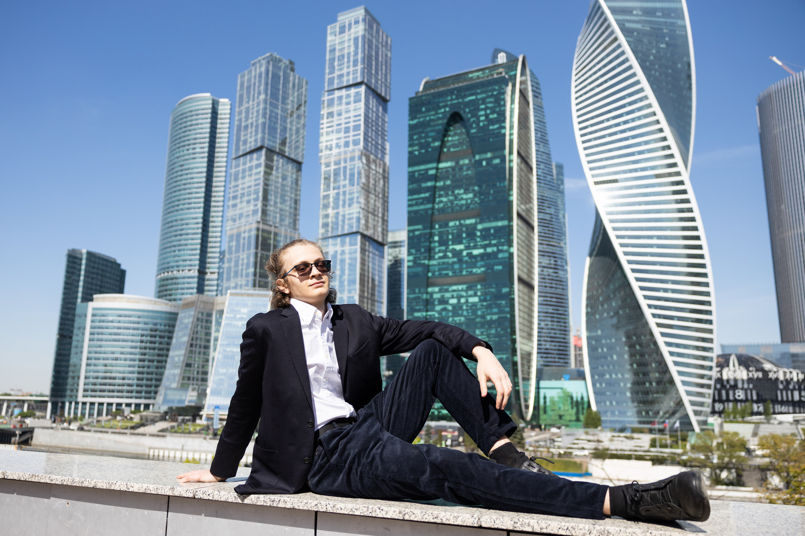 Школа ЦПМ класс 11К. Выпускные фотоальбомы в Коломне. Валерий и Светлана Щавелевы