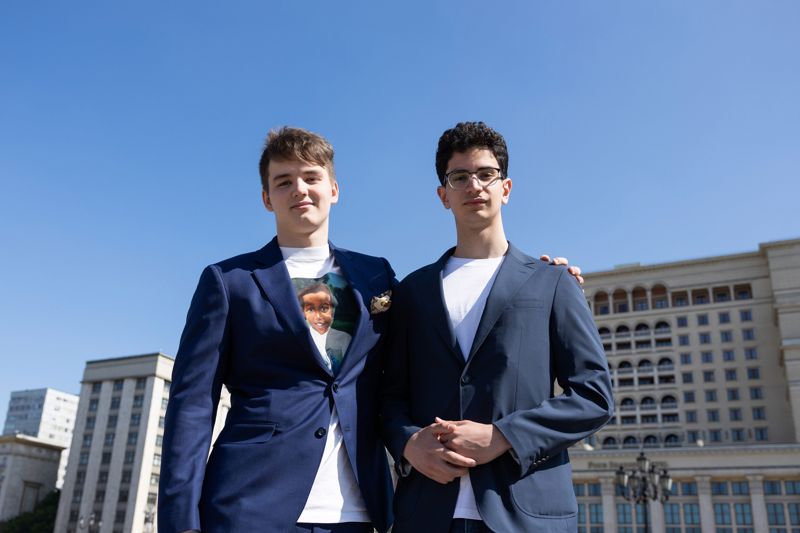 Школа ЦПМ класс 11К. Выпускные фотоальбомы в Коломне. Валерий и Светлана Щавелевы