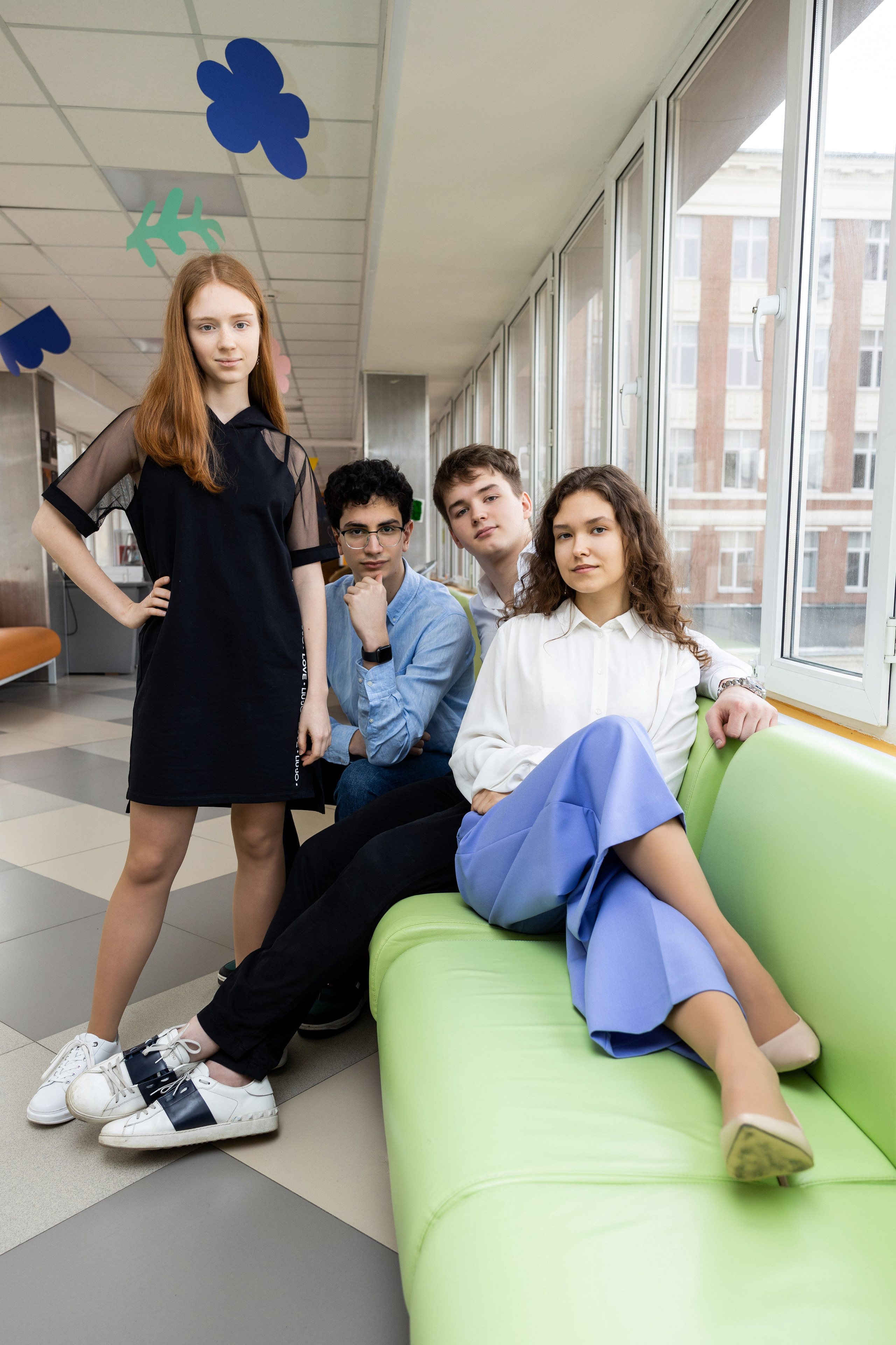 Школа ЦПМ класс 11К. Выпускные фотоальбомы в Коломне. Валерий и Светлана Щавелевы