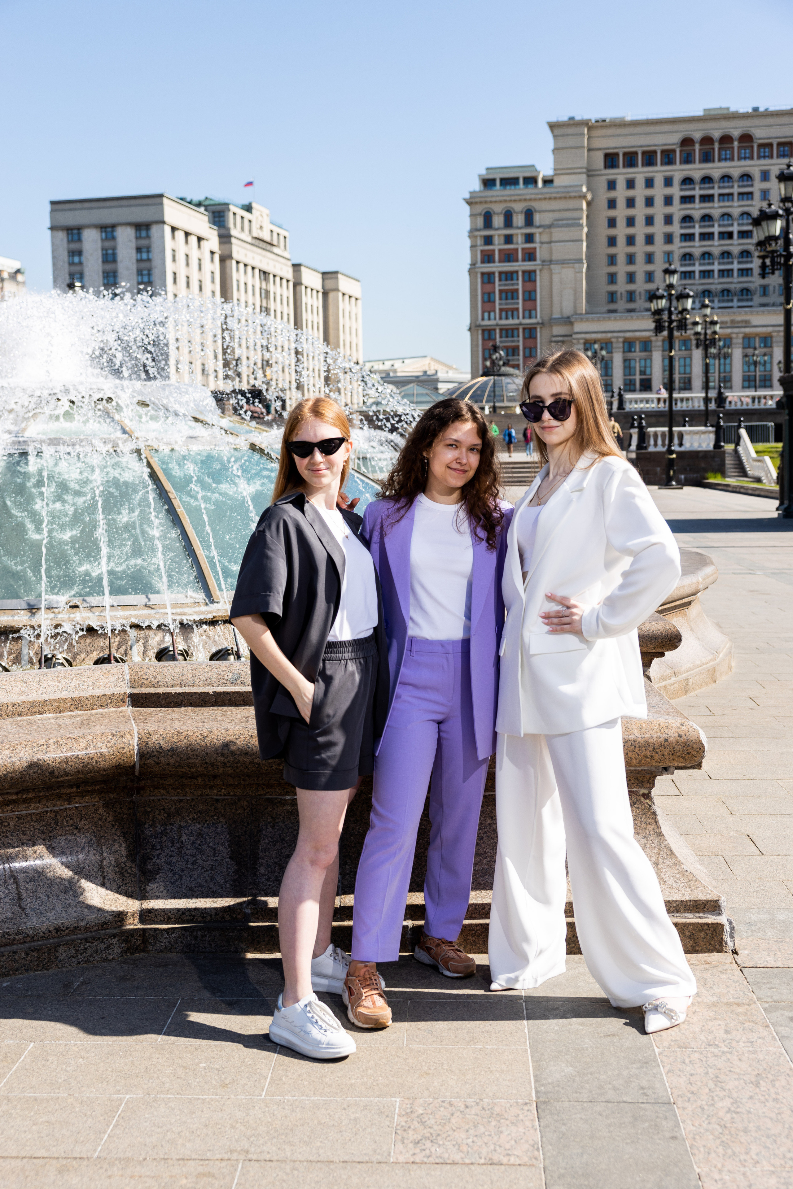 Школа ЦПМ класс 11К. Выпускные фотоальбомы в Коломне. Валерий и Светлана Щавелевы