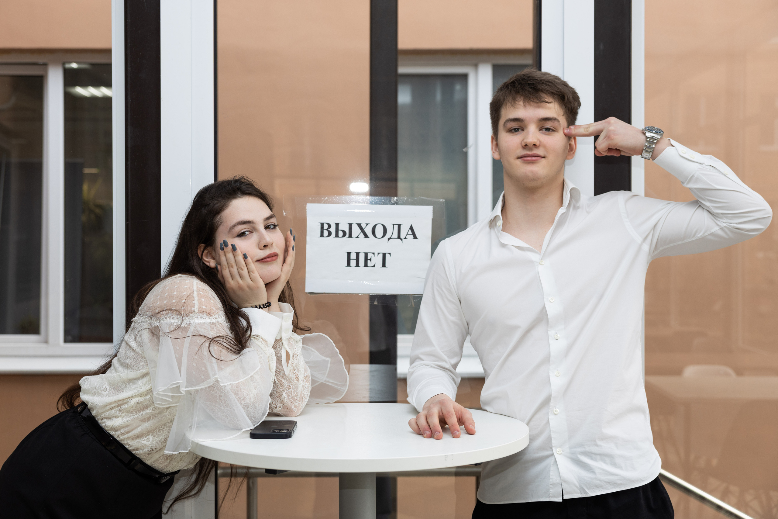 Школа ЦПМ класс 11К. Выпускные фотоальбомы в Коломне. Валерий и Светлана Щавелевы