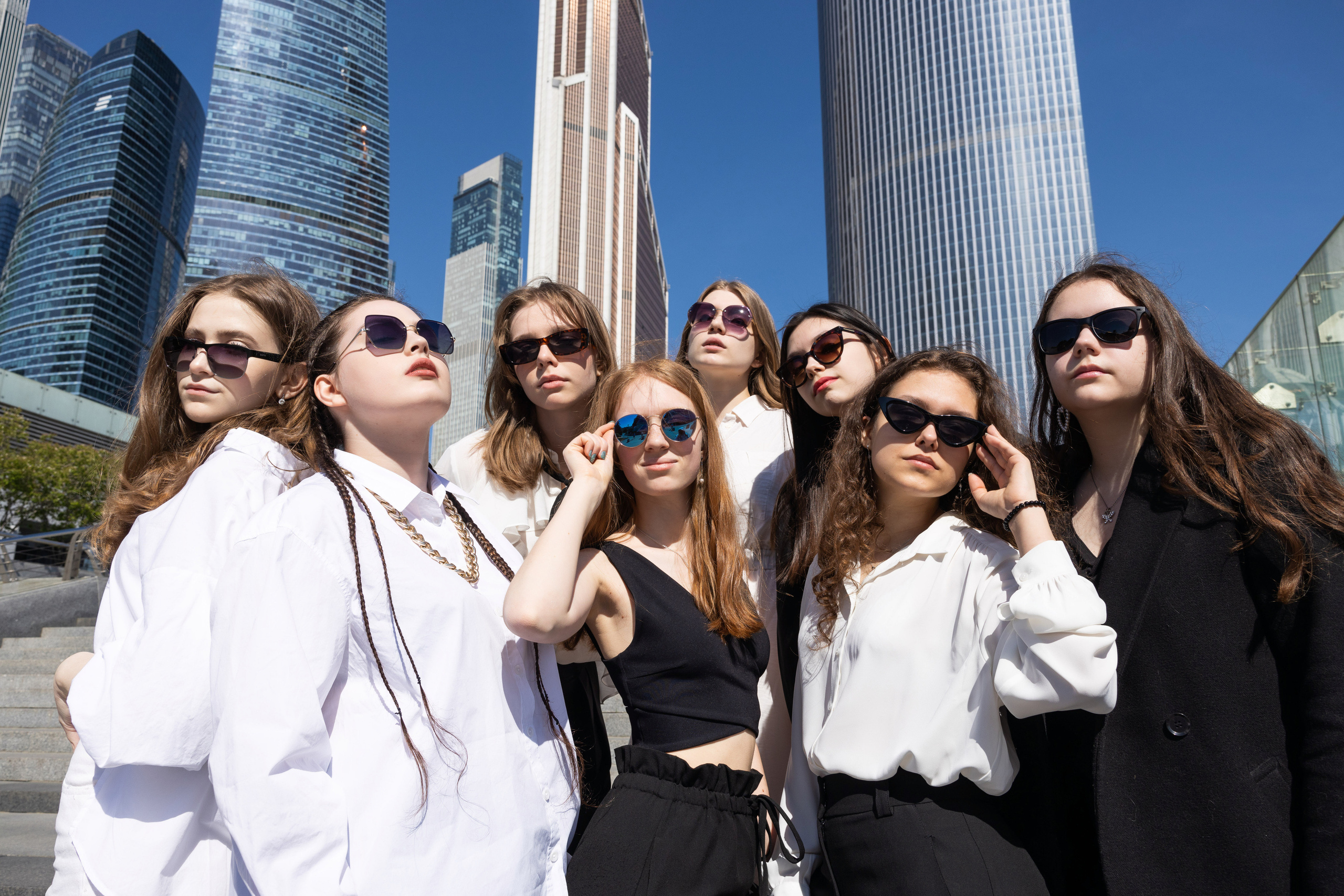 Школа ЦПМ класс 11К. Выпускные фотоальбомы в Коломне. Валерий и Светлана Щавелевы