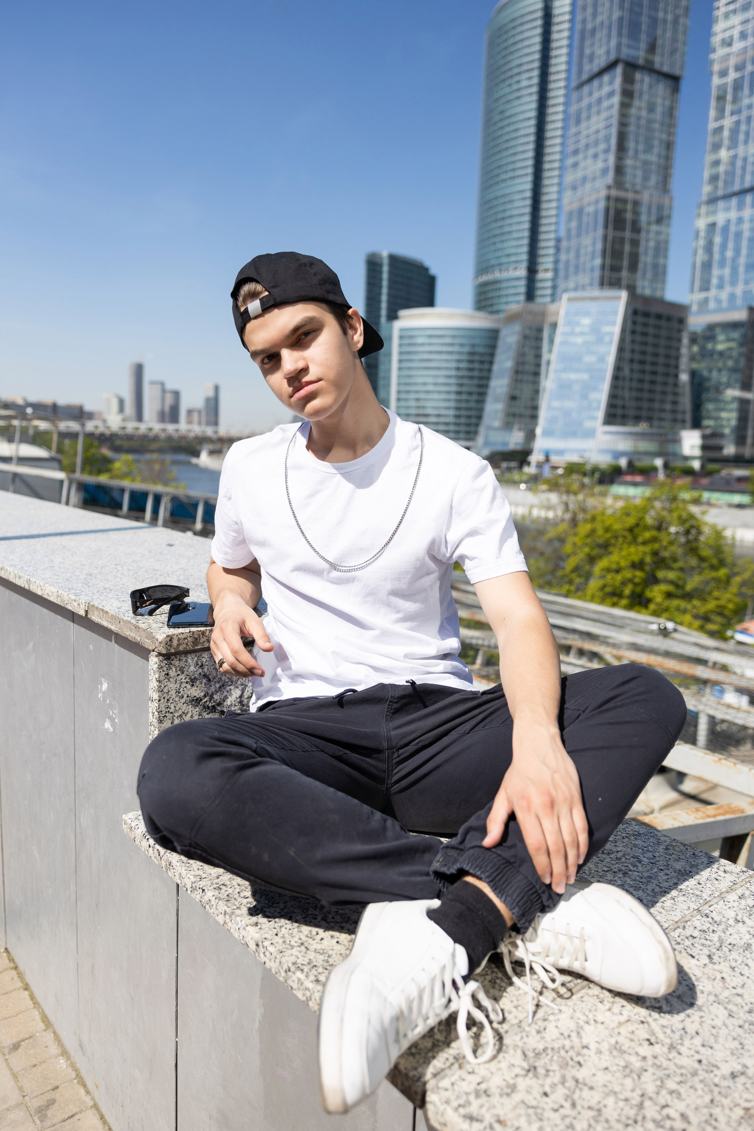 Школа ЦПМ класс 11К. Выпускные фотоальбомы в Коломне. Валерий и Светлана Щавелевы