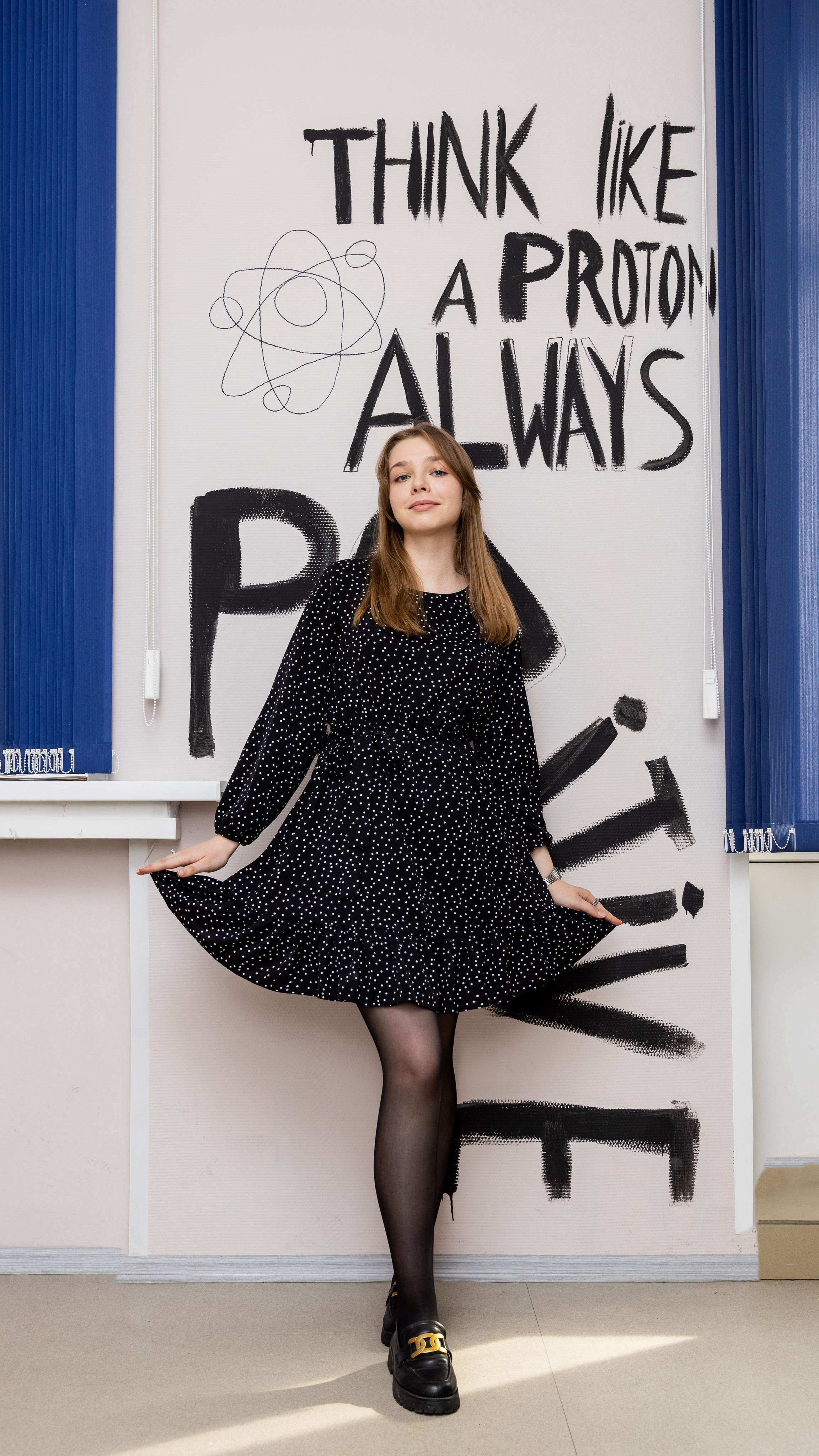 Школа ЦПМ класс 11К. Выпускные фотоальбомы в Коломне. Валерий и Светлана Щавелевы