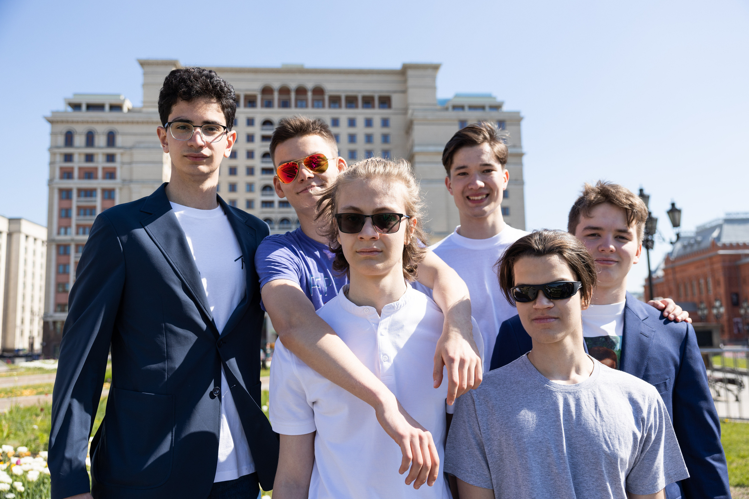 Школа ЦПМ класс 11К. Выпускные фотоальбомы в Коломне. Валерий и Светлана Щавелевы