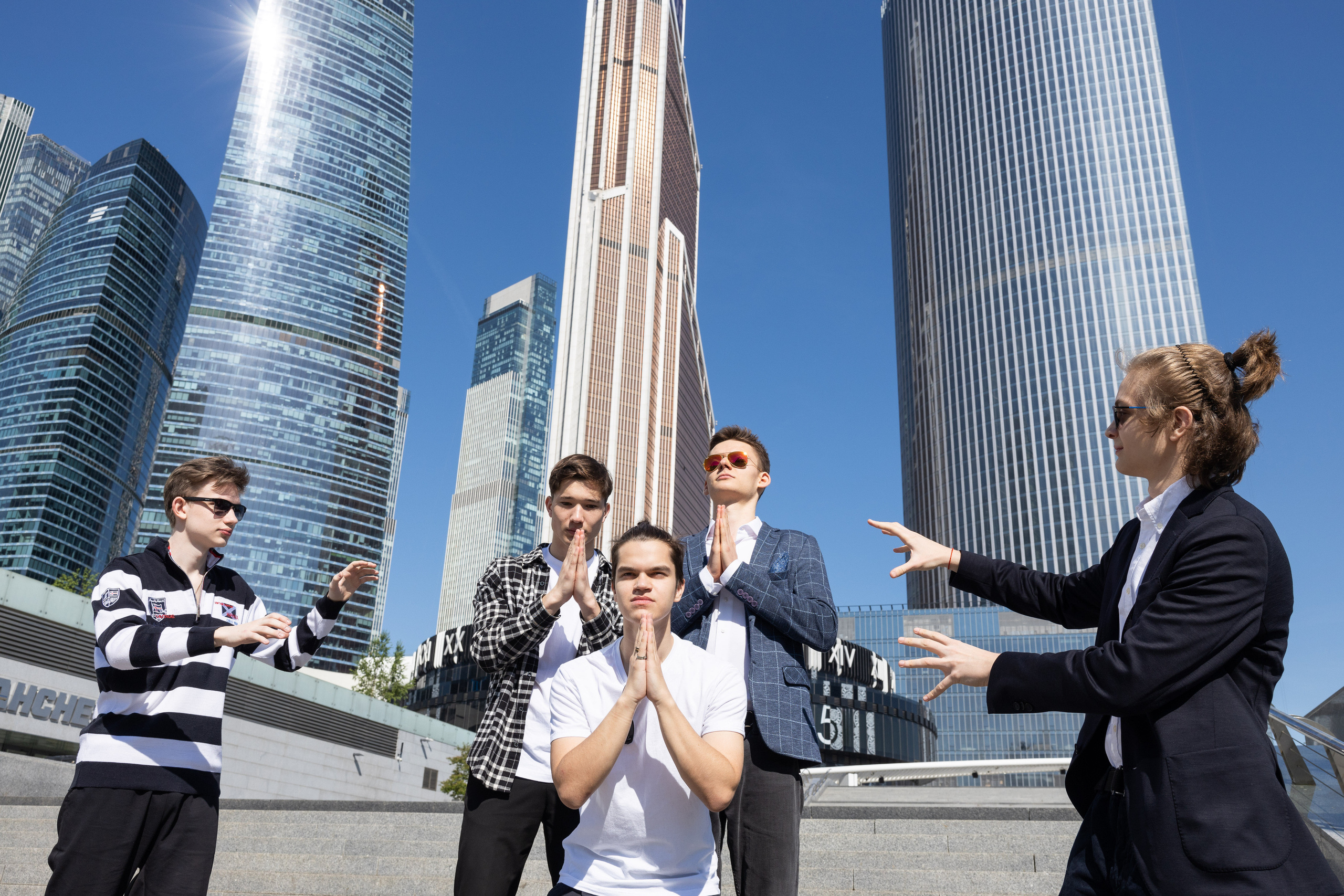 Школа ЦПМ класс 11К. Выпускные фотоальбомы в Коломне. Валерий и Светлана Щавелевы