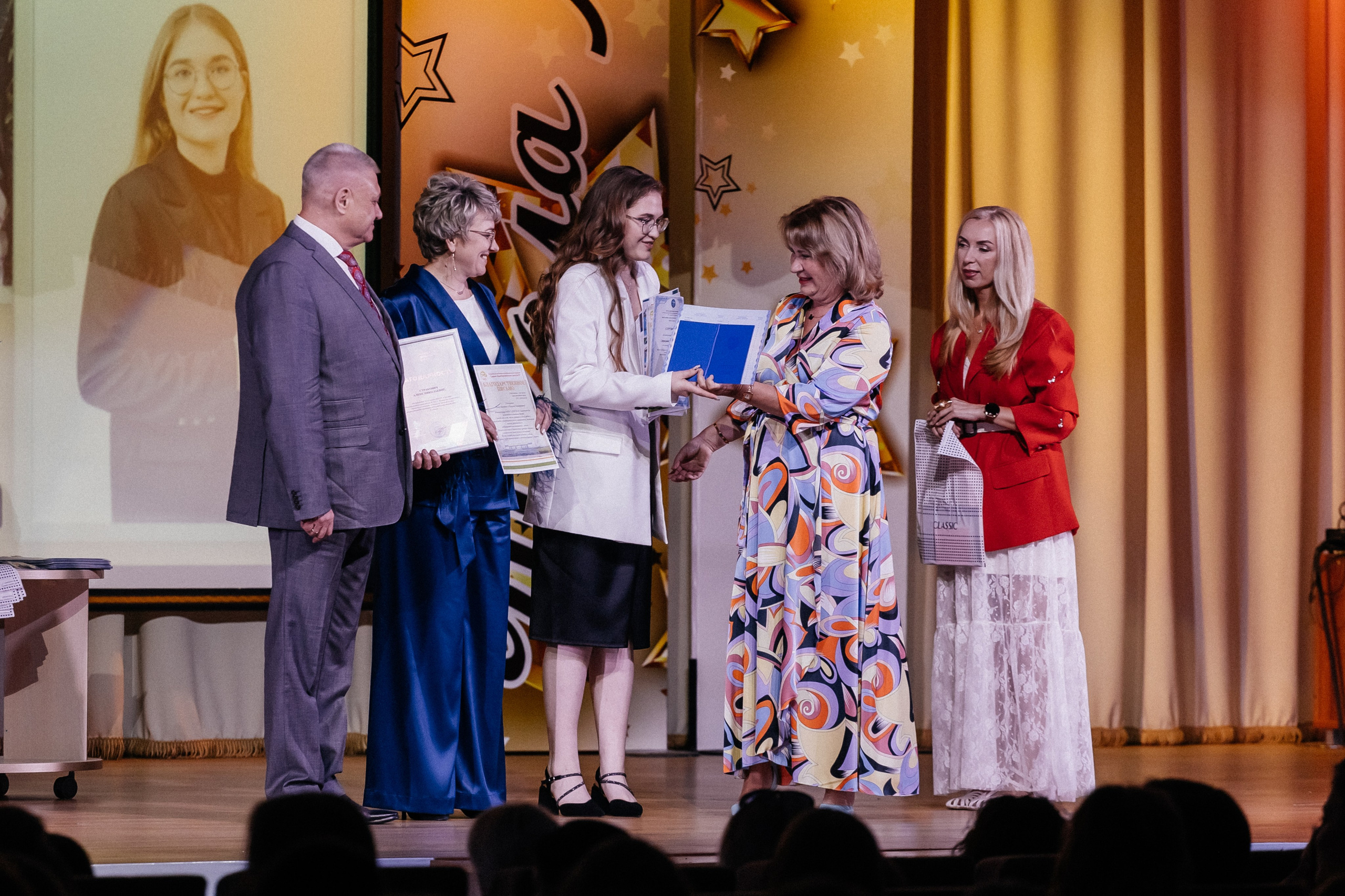 Выпускной 2025. Фотограф Кемерово | Сергей