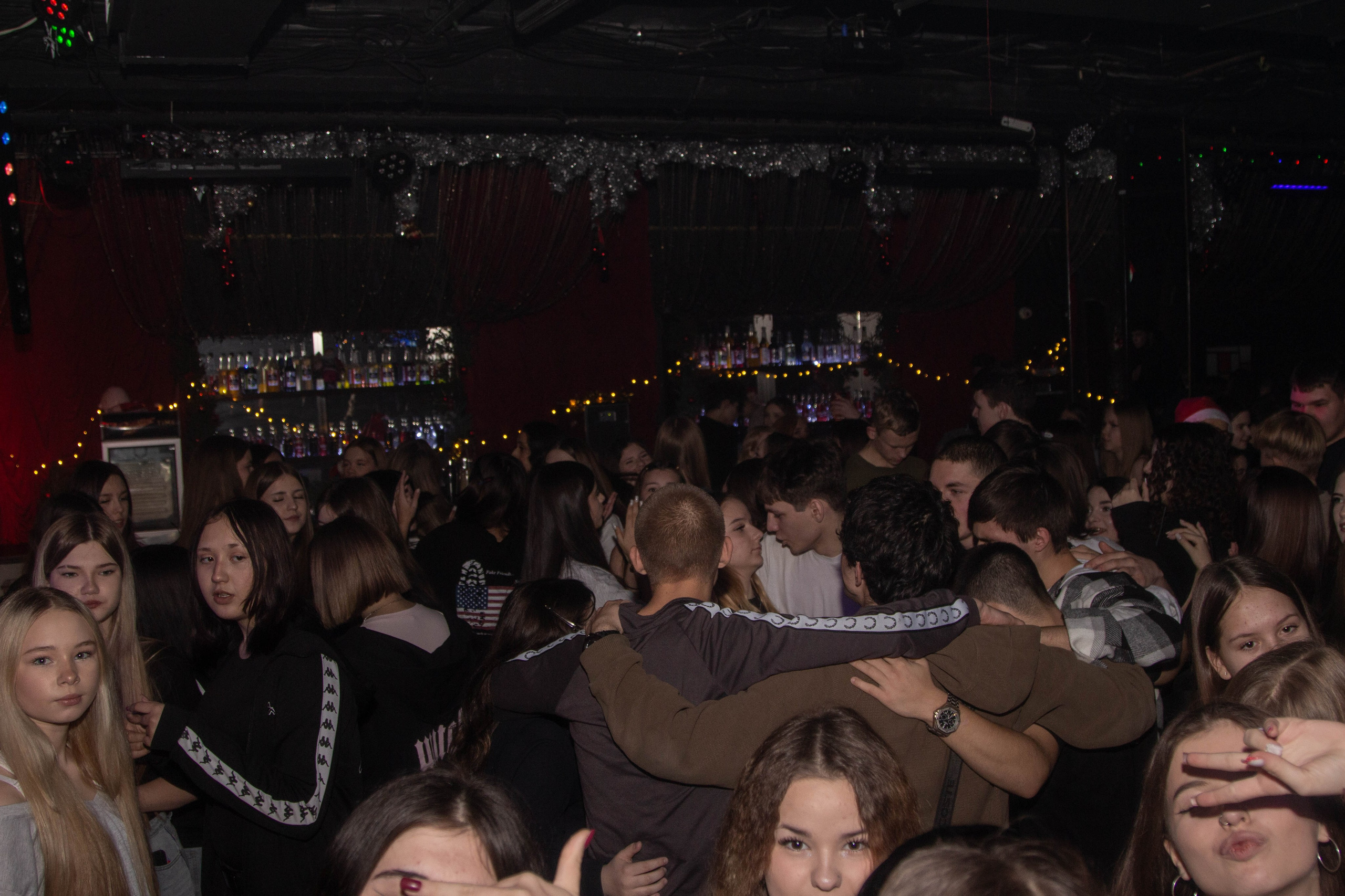 Клуб Serdce. Ладно