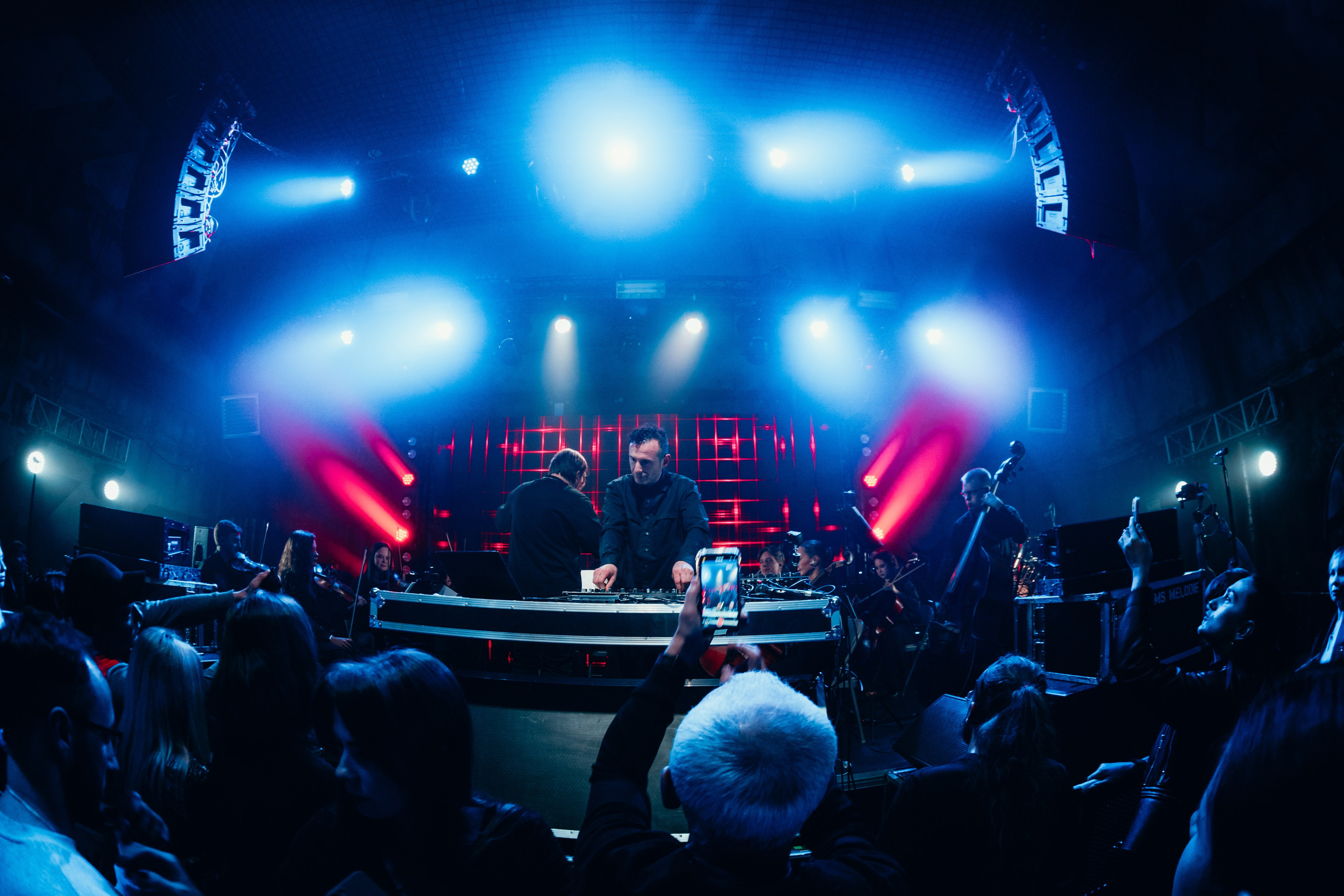 Оркестр ЦСМ, Юрий Усачев и Роман Пархоменко. Главная